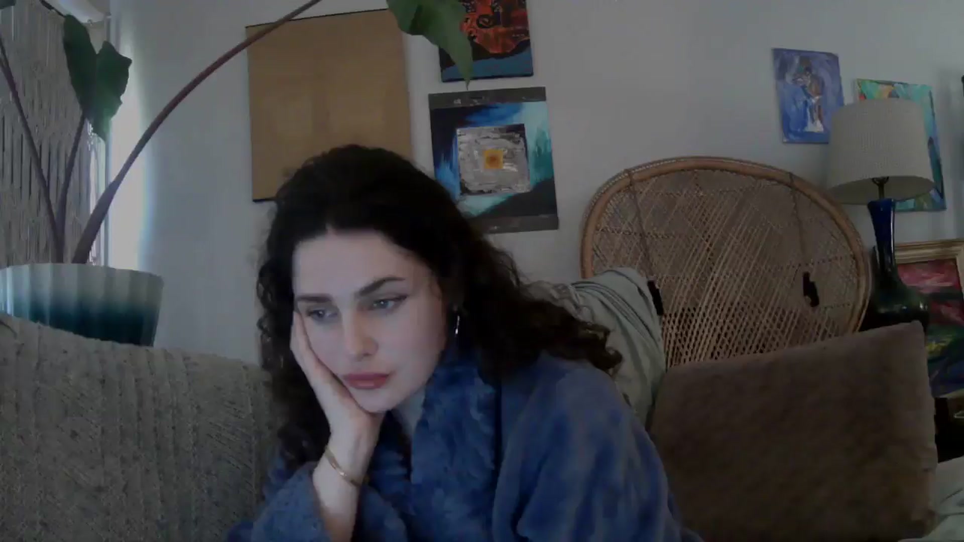 Gallery image thumbnail from Aquajani's myfreecams stream on, 05/15/2025, 24:01 image 17 of 20