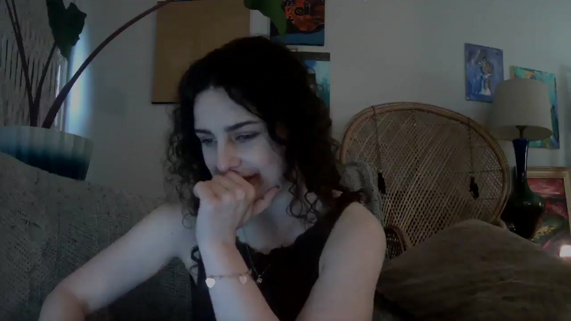 Gallery image thumbnail from Aquajani's myfreecams stream on, 05/20/2025, 22:29 image 16 of 20