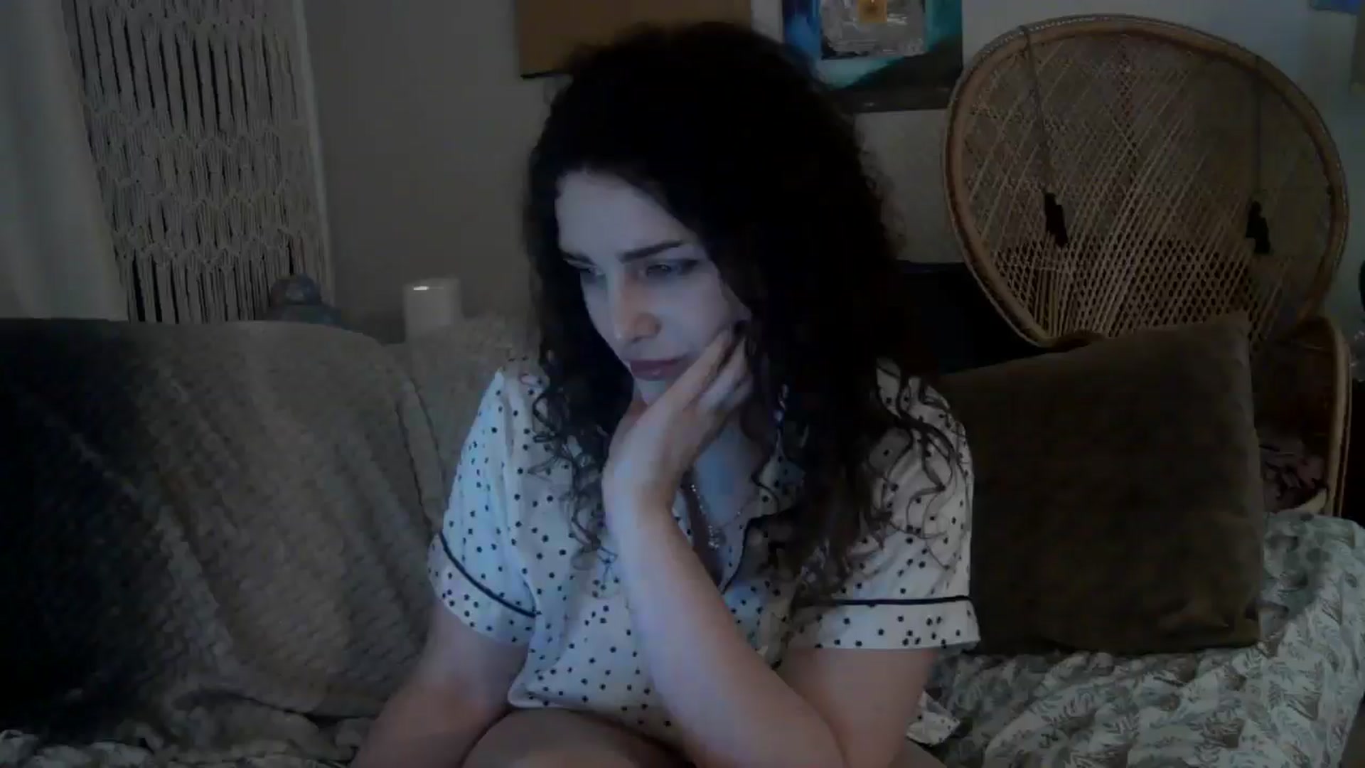 Gallery image thumbnail from Aquajani's myfreecams stream on, 10/22/2025, 08:06 image 15 of 20