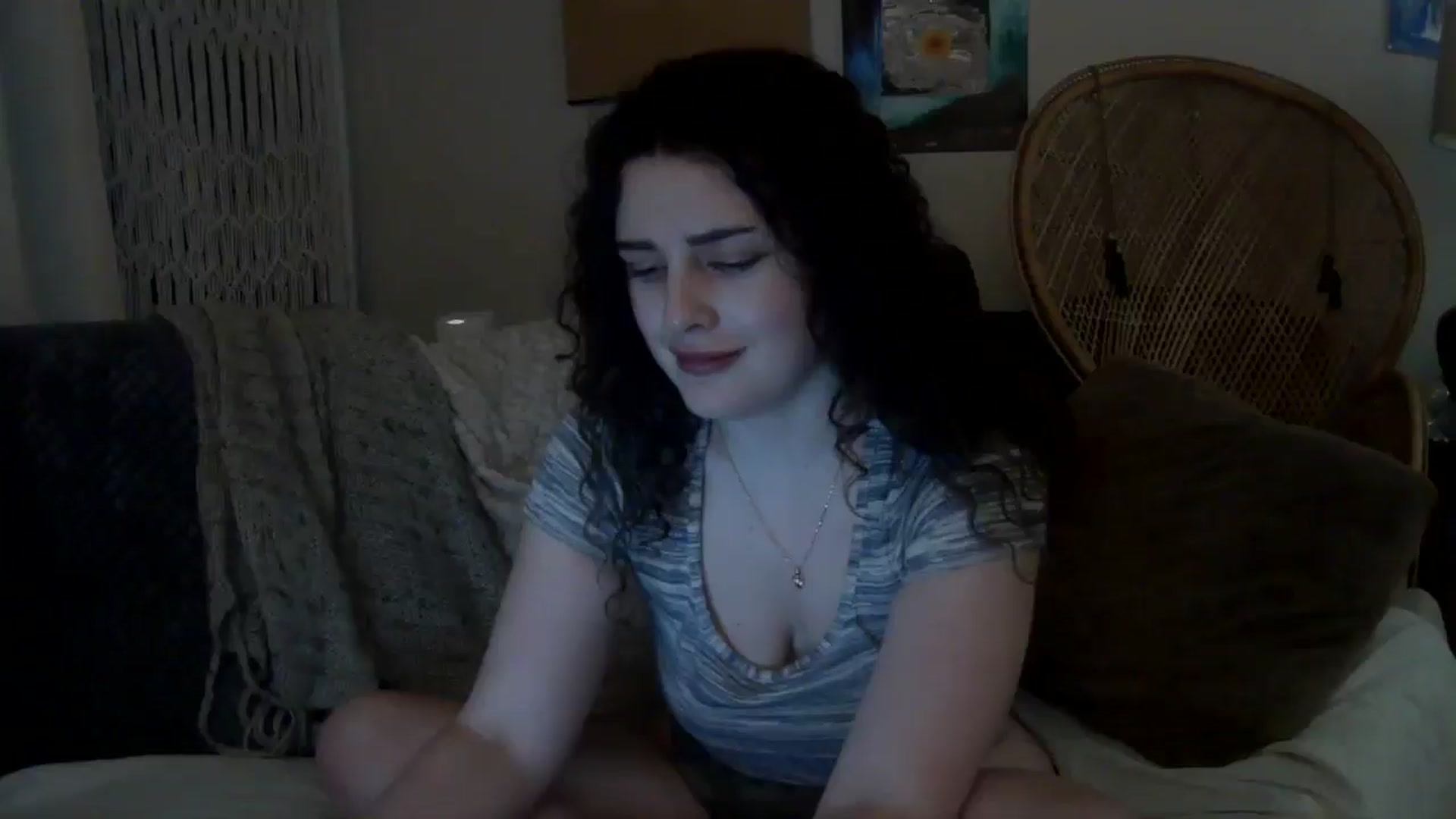 Gallery image thumbnail from Aquajani's myfreecams stream on, 11/04/2025, 24:00 image 12 of 20