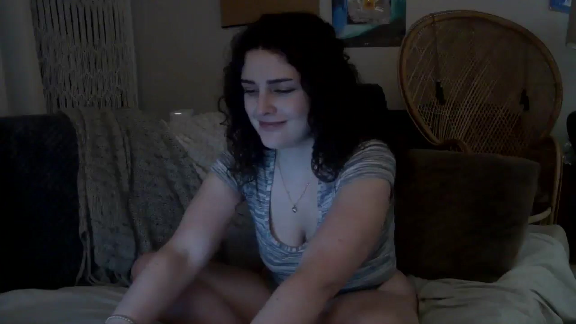 Gallery image thumbnail from Aquajani's myfreecams stream on, 11/04/2025, 01:24 image 11 of 20