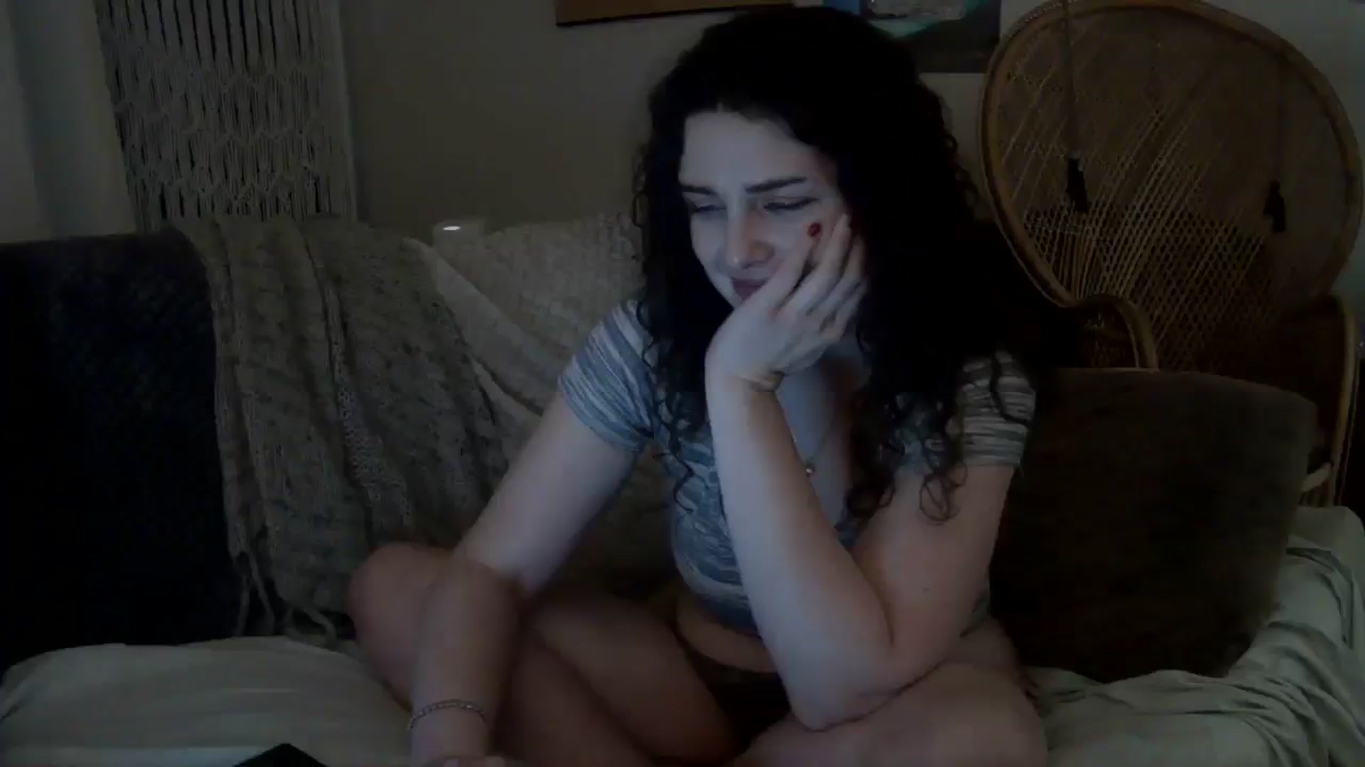 Gallery image thumbnail from Aquajani's myfreecams stream on, 11/04/2025, 08:34 image 19 of 20