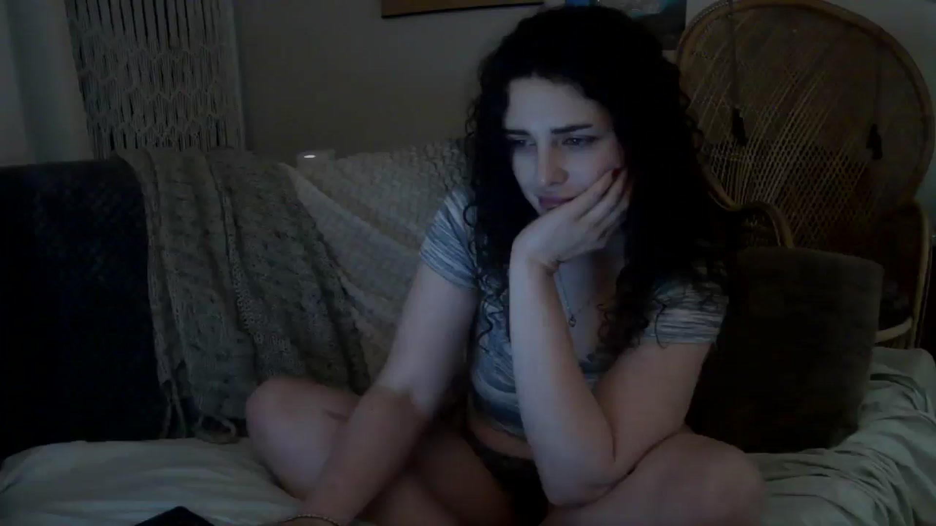 Gallery image thumbnail from Aquajani's myfreecams stream on, 11/04/2025, 08:34 image 1 of 20