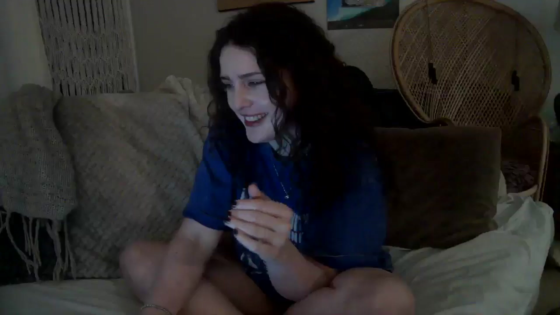 Gallery image thumbnail from Aquajani's myfreecams stream on, 11/17/2025, 05:54 image 10 of 20