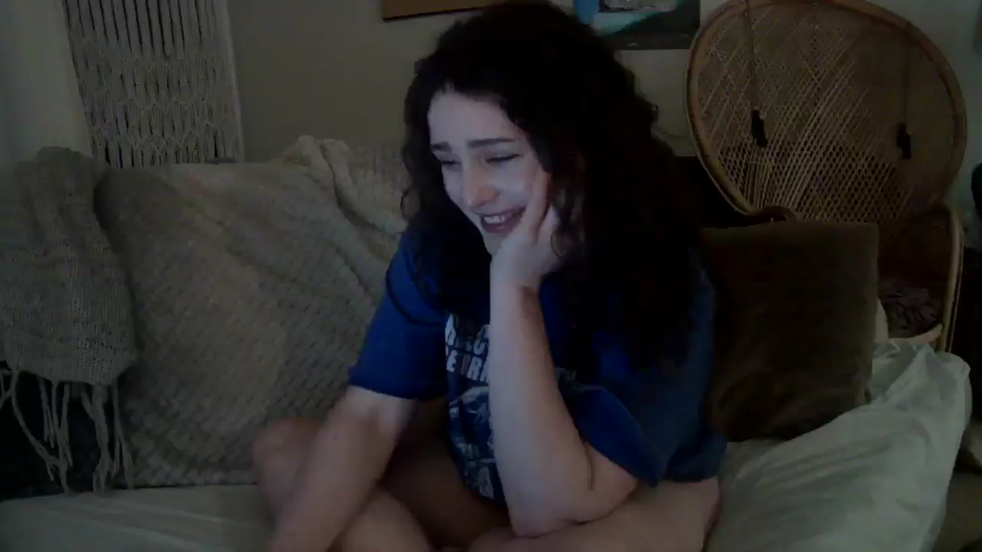 Gallery image thumbnail from Aquajani's myfreecams stream on, 11/17/2025, 05:54 image 18 of 20