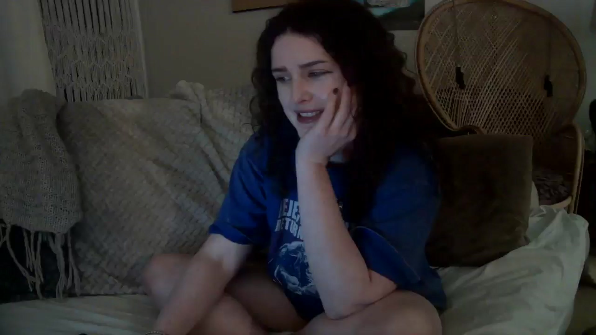 Gallery image thumbnail from Aquajani's myfreecams stream on, 11/17/2025, 05:54 image 1 of 20