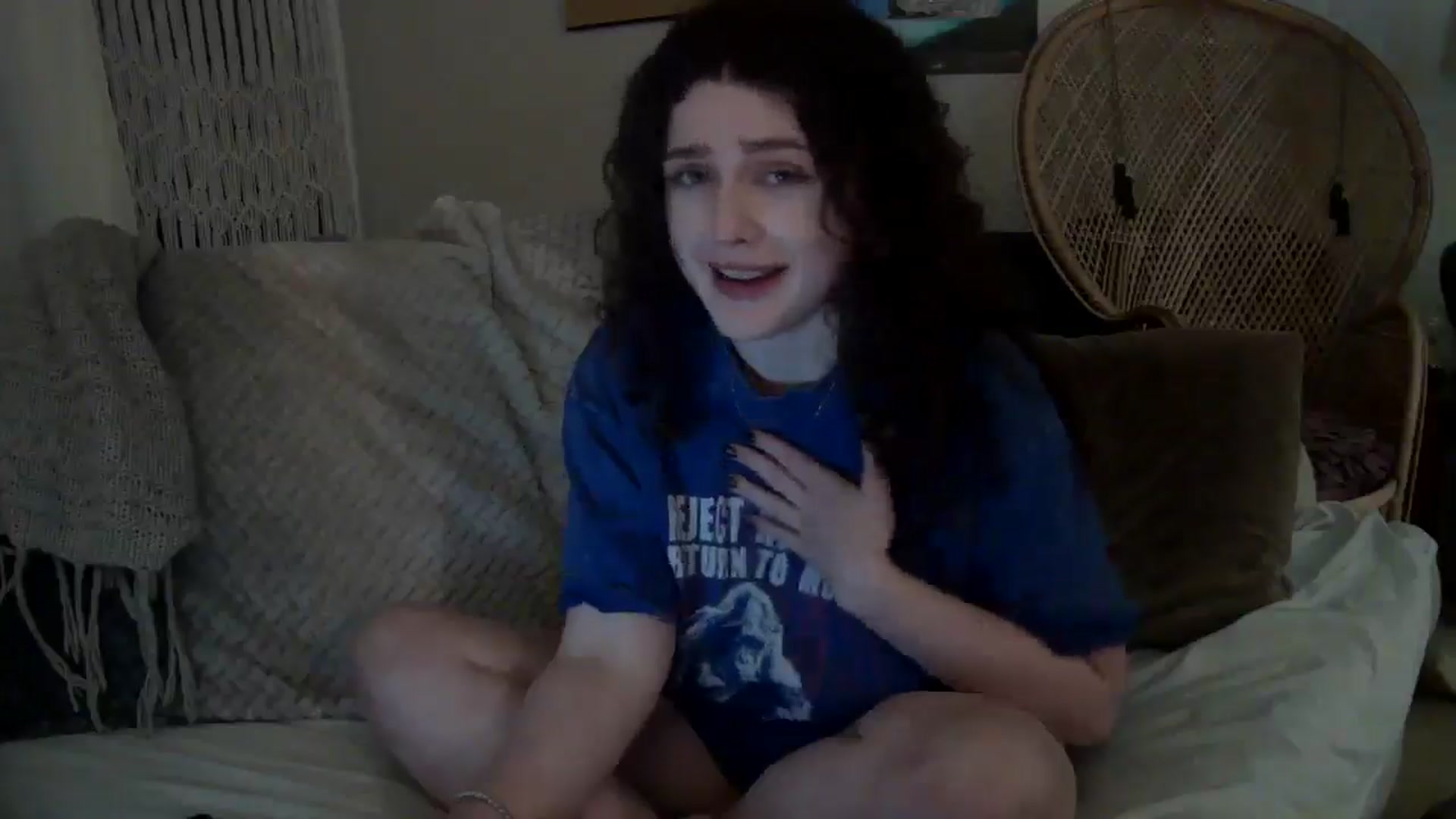 Gallery image thumbnail from Aquajani's myfreecams stream on, 11/17/2025, 05:54 image 3 of 20