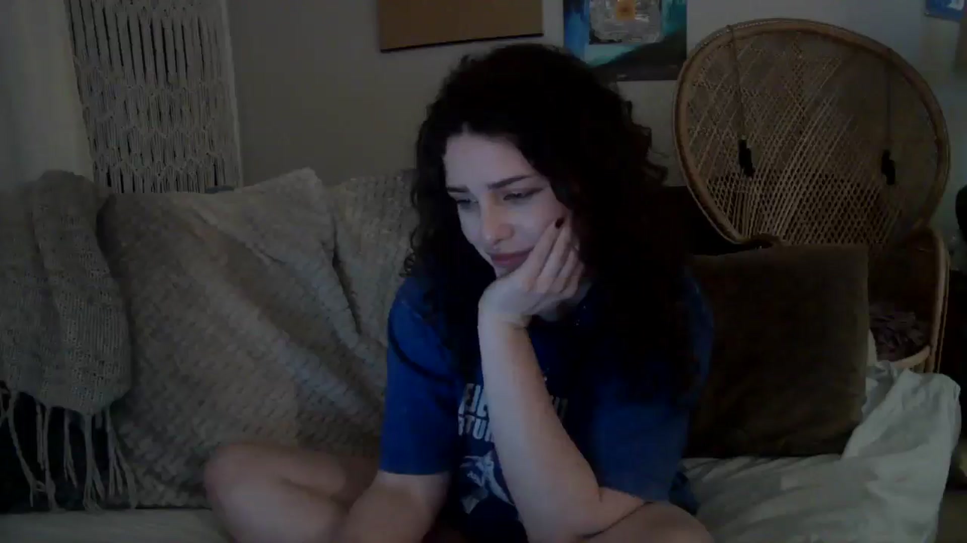 Gallery image thumbnail from Aquajani's myfreecams stream on, 11/17/2025, 07:01 image 16 of 20