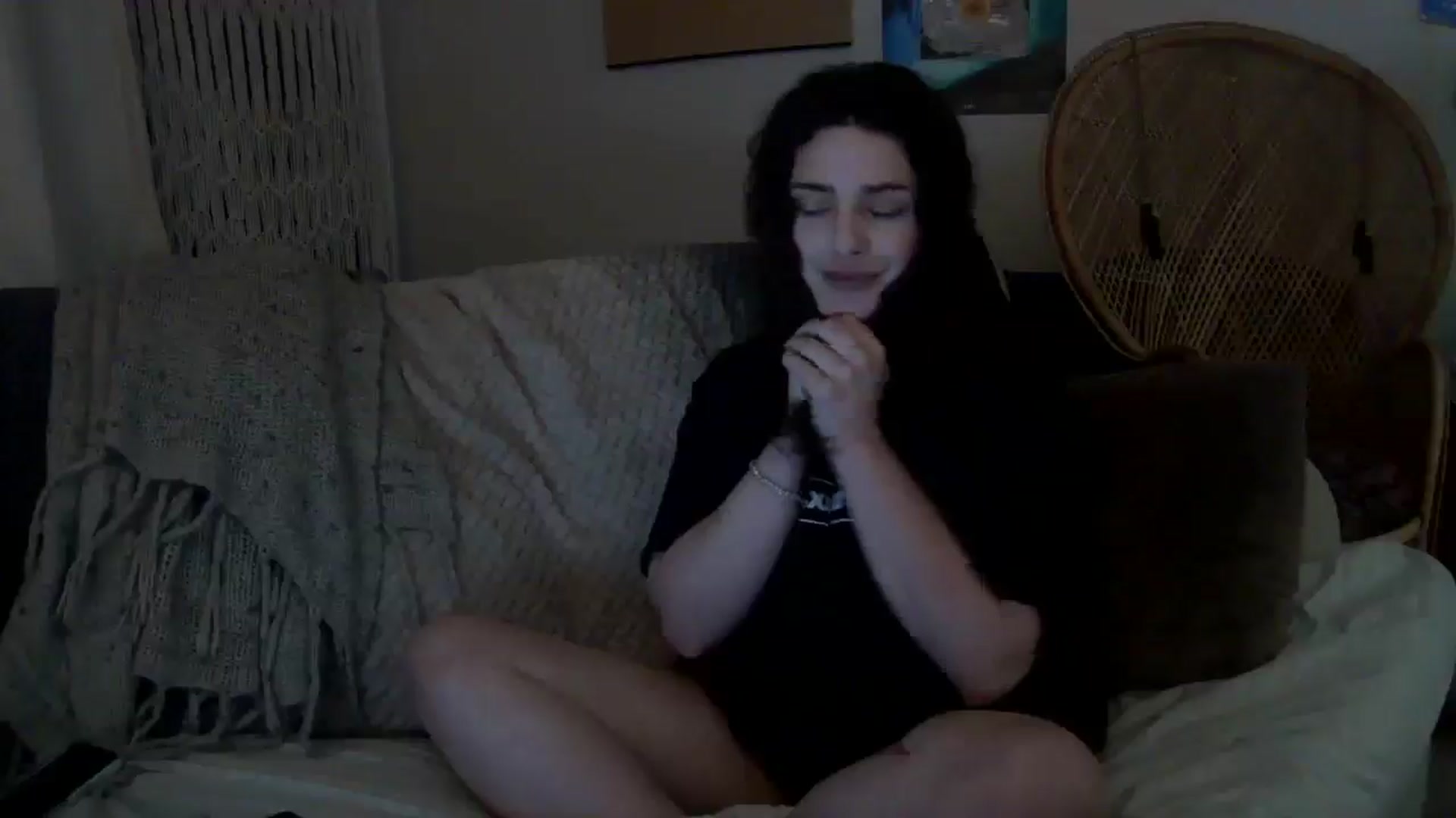 Gallery image thumbnail from Aquajani's myfreecams stream on, 11/19/2025, 07:28 image 16 of 20