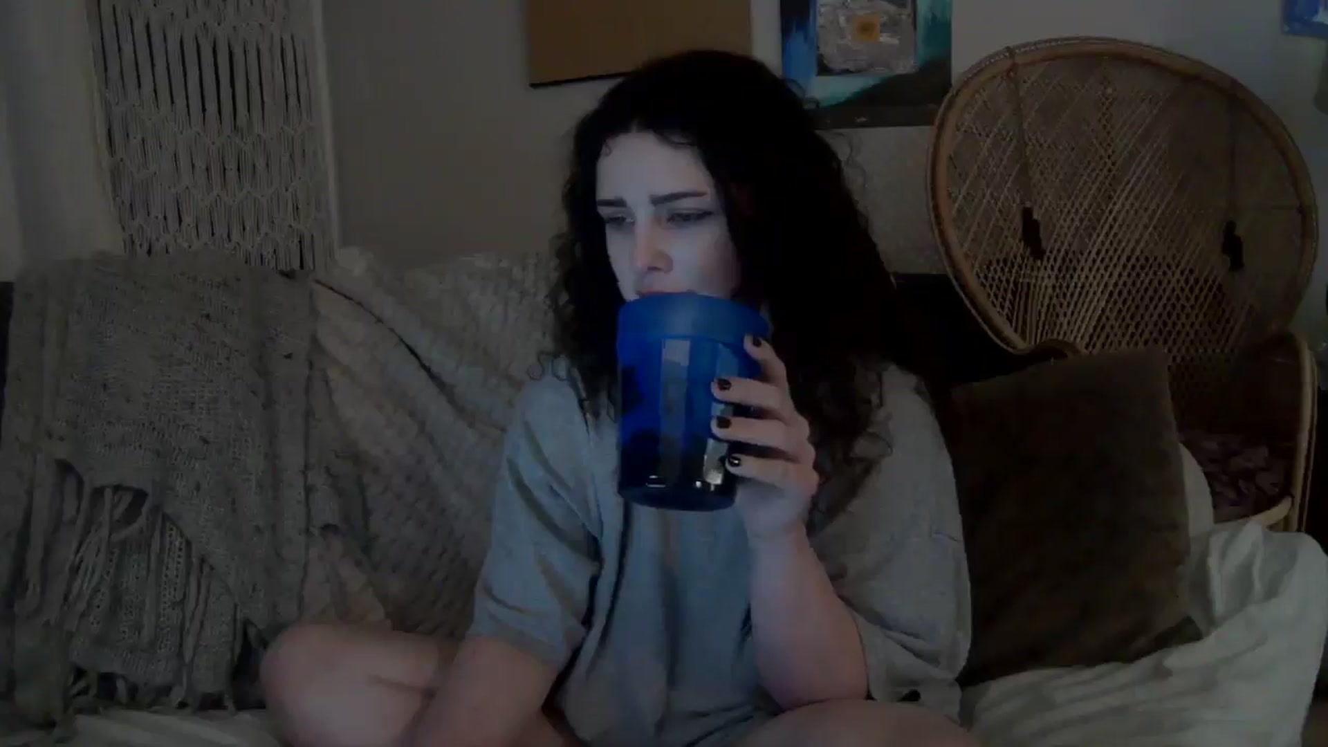Gallery image thumbnail from Aquajani's myfreecams stream on, 11/20/2025, 08:19 image 8 of 20
