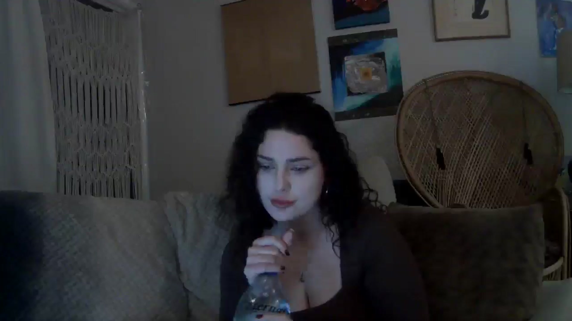 Gallery image thumbnail from Aquajani's myfreecams stream on, 03/09/2026, 04:24 image 3 of 20