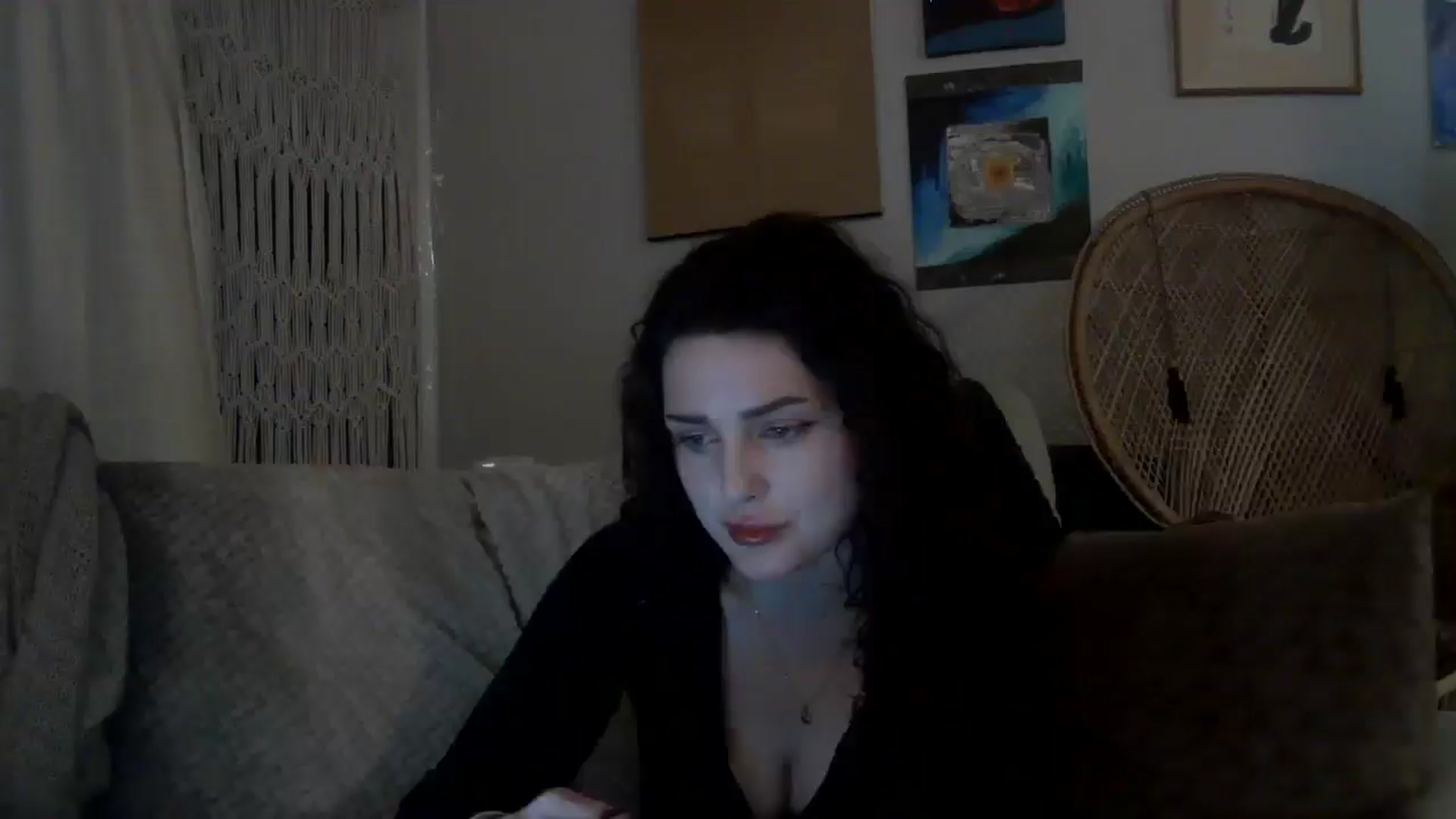 Gallery image thumbnail from Aquajani's myfreecams stream on, 03/19/2026, 04:40 image 1 of 20