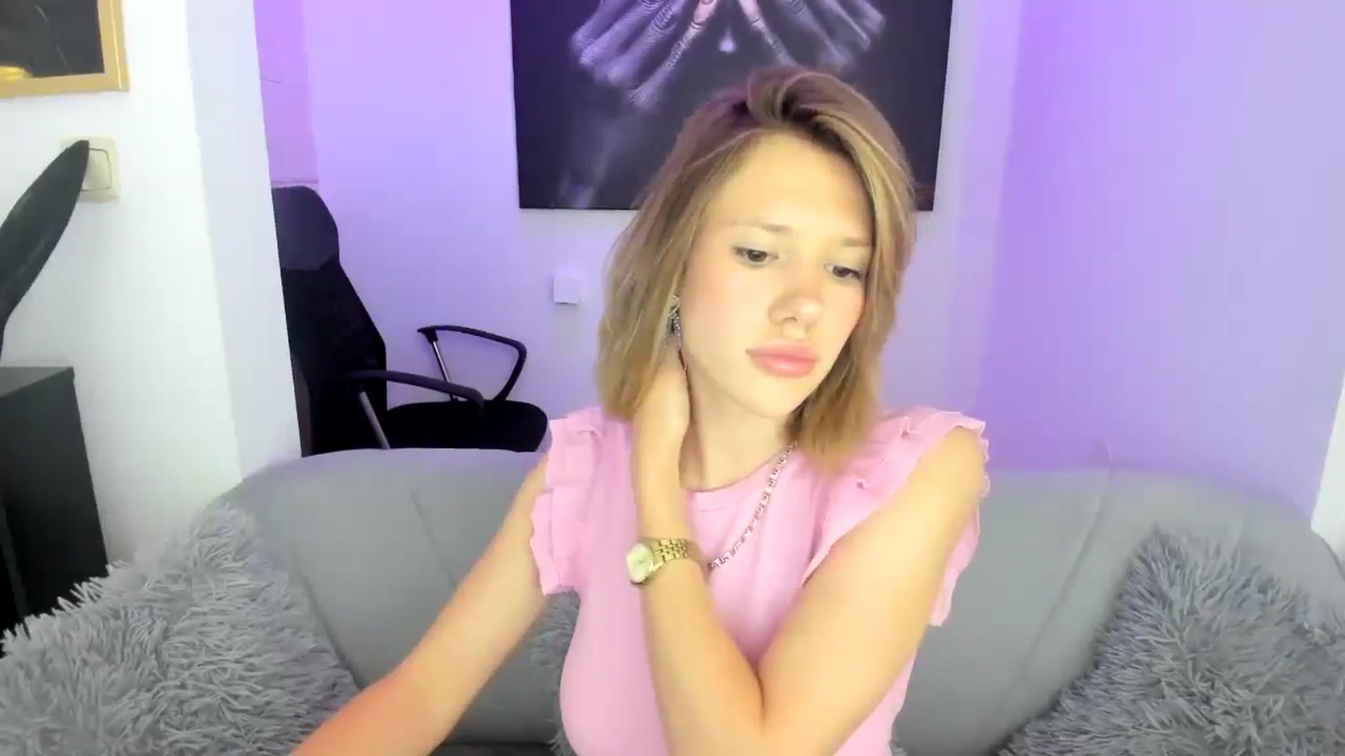 Gallery image thumbnail from Aquariuss's myfreecams stream on, 06/20/2024, 17:04 image 8 of 20