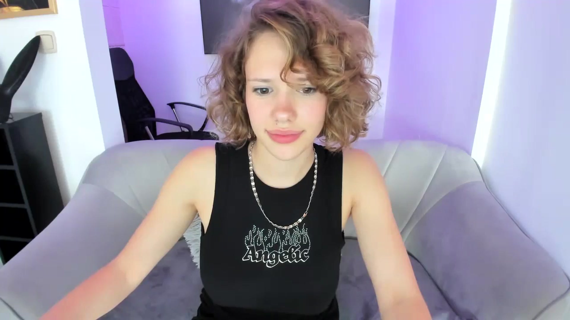 Gallery image thumbnail from Aquariuss's myfreecams stream on, 06/23/2024, 09:29 image 18 of 20