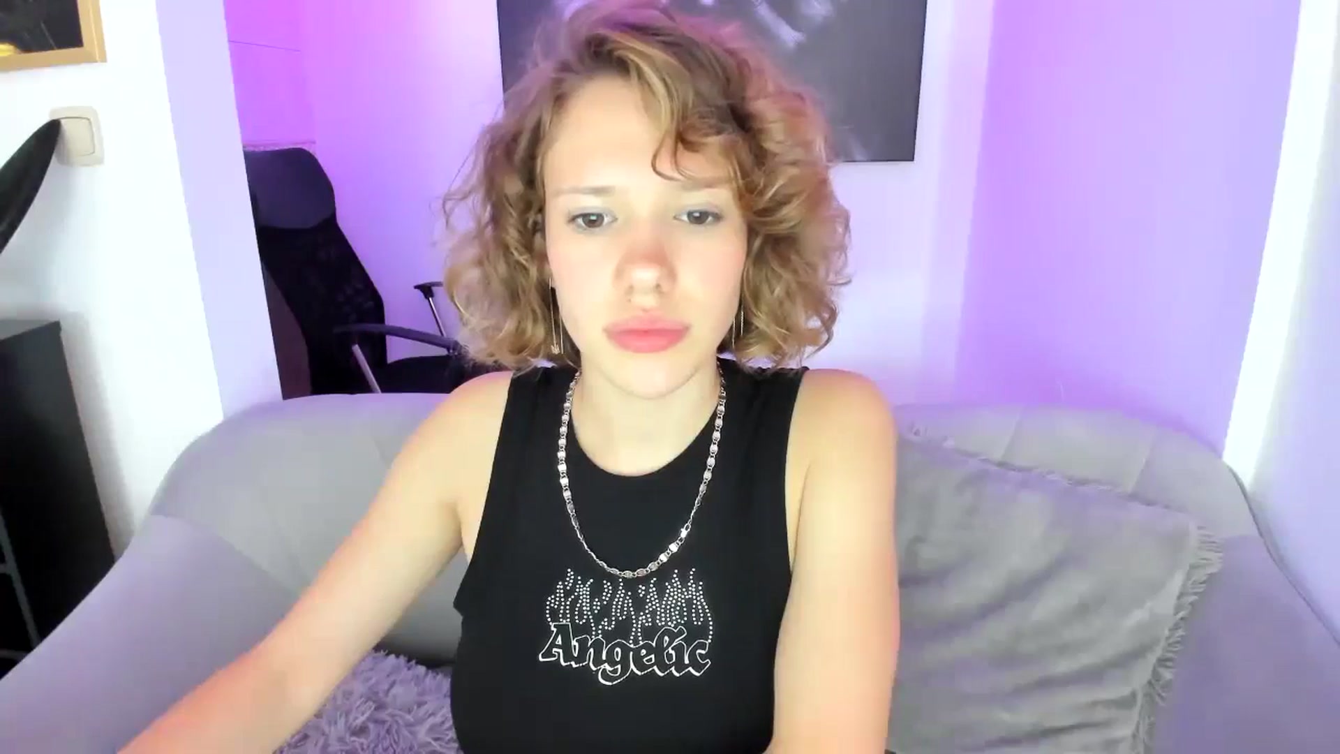 Gallery image thumbnail from Aquariuss's myfreecams stream on, 06/23/2024, 09:29 image 2 of 20