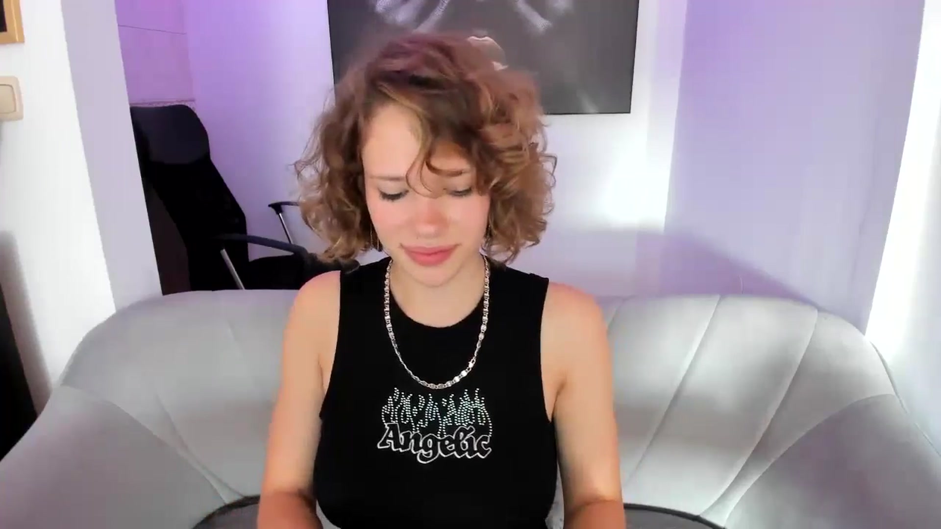 Gallery image thumbnail from Aquariuss's myfreecams stream on, 06/23/2024, 09:29 image 5 of 20