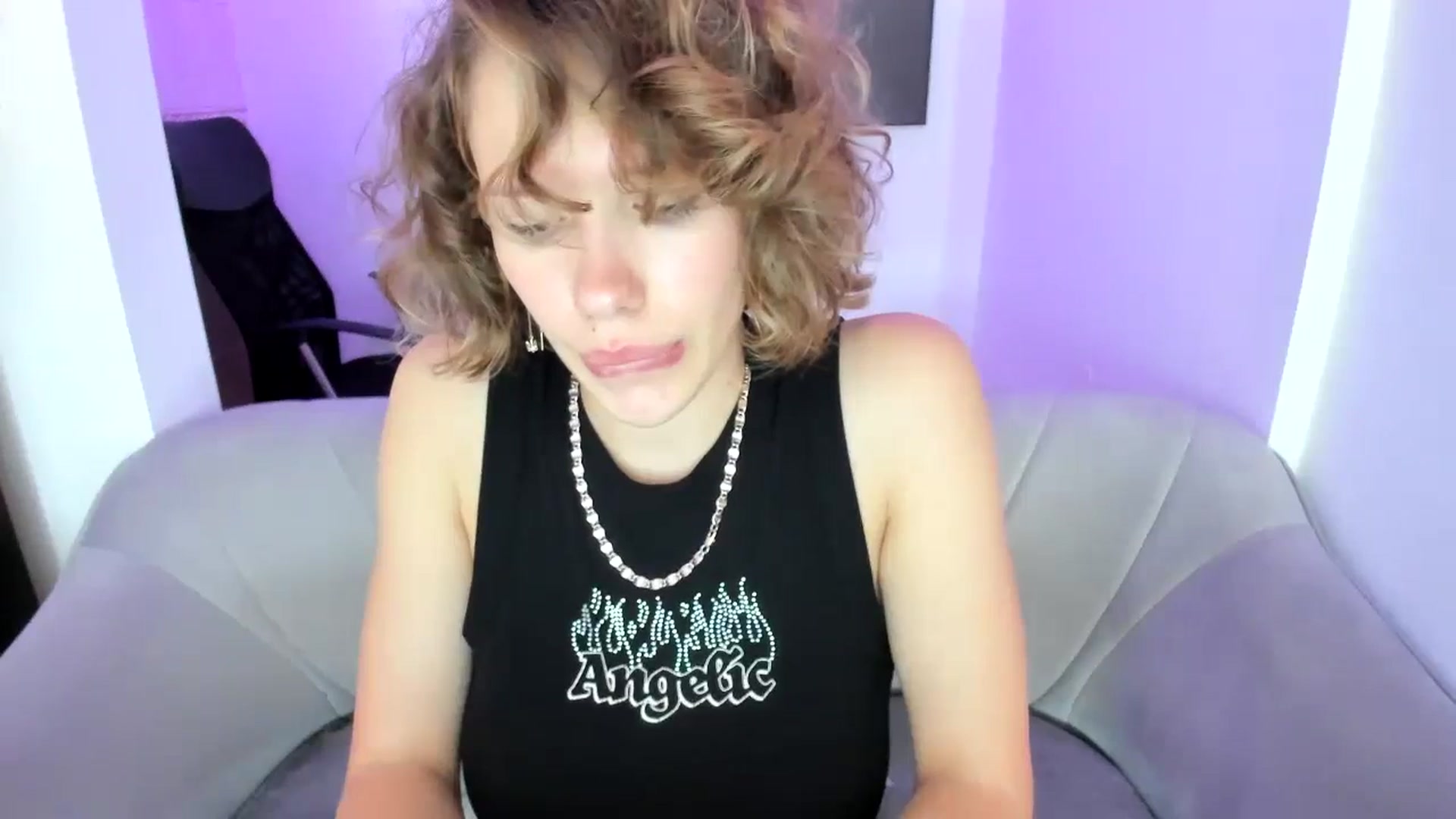 Gallery image thumbnail from Aquariuss's myfreecams stream on, 06/23/2024, 09:53 image 6 of 20