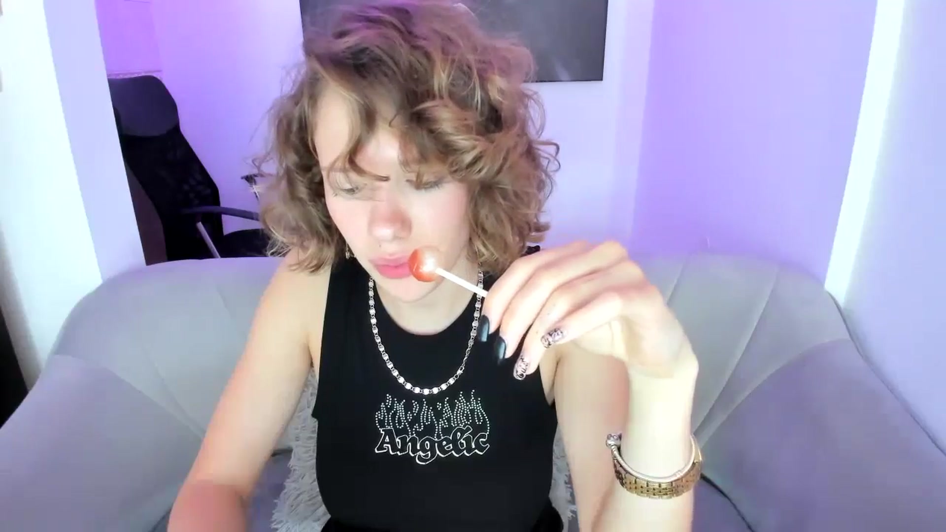 Gallery image thumbnail from Aquariuss's myfreecams stream on, 06/23/2024, 09:53 image 2 of 20