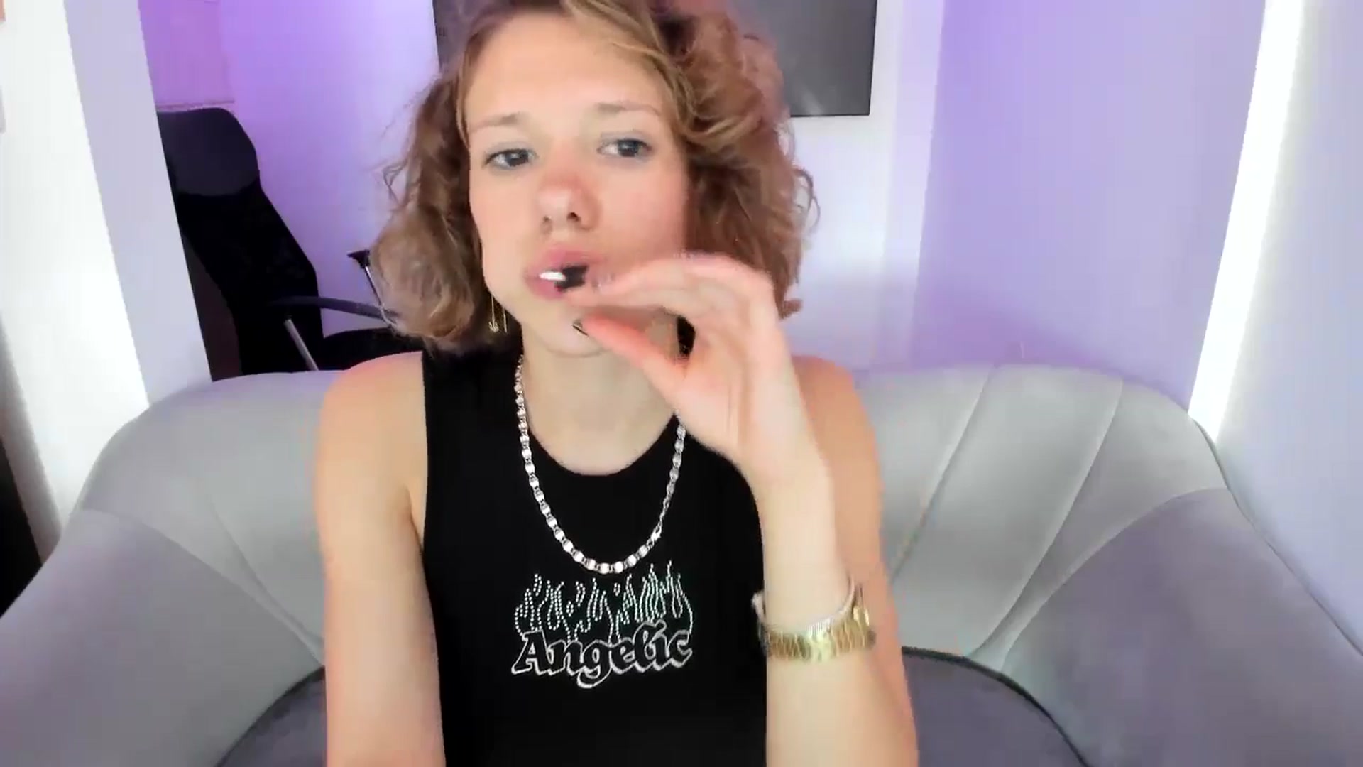 Gallery image thumbnail from Aquariuss's myfreecams stream on, 06/23/2024, 09:53 image 14 of 20