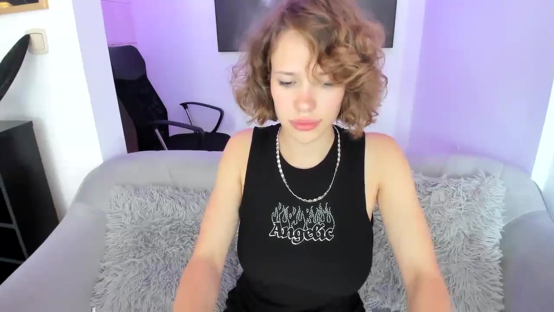Gallery image thumbnail from Aquariuss's myfreecams stream on, 06/23/2024, 10:50 image 16 of 20