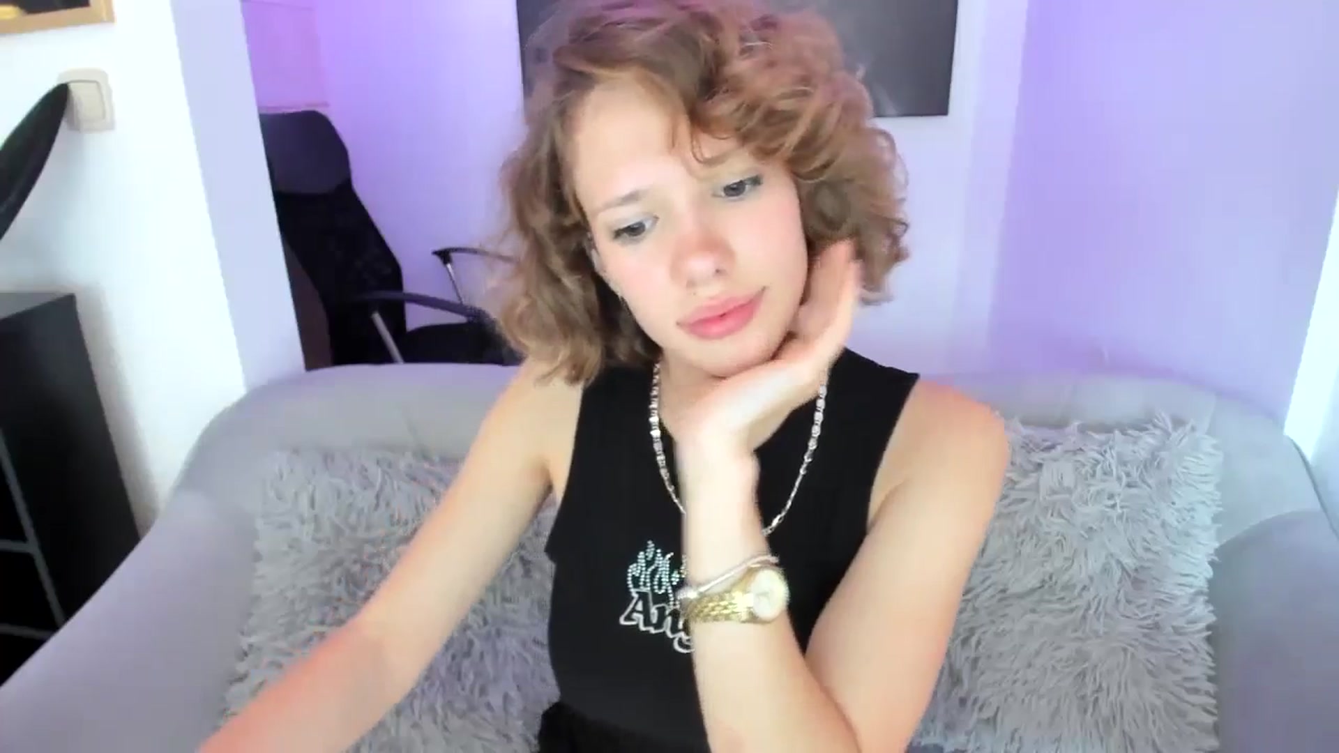 Gallery image thumbnail from Aquariuss's myfreecams stream on, 06/23/2024, 10:50 image 14 of 20