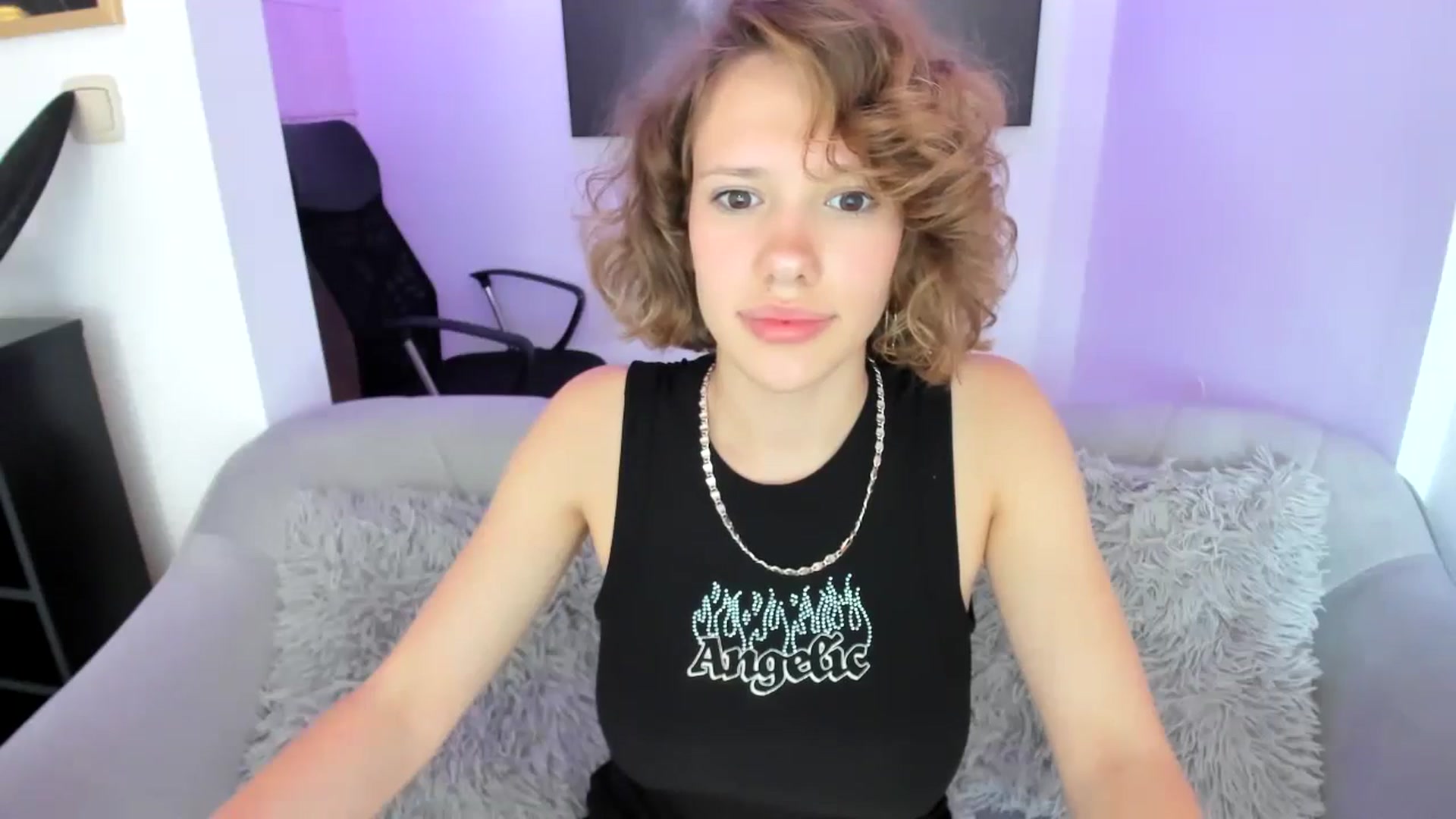 Gallery image thumbnail from Aquariuss's myfreecams stream on, 06/23/2024, 10:50 image 12 of 20