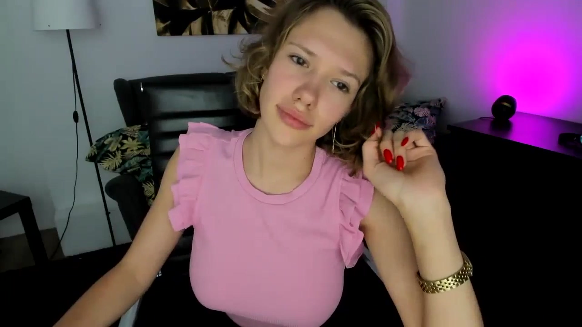 Gallery image thumbnail from Aquariuss's myfreecams stream on, 06/27/2024, 15:58 image 3 of 20