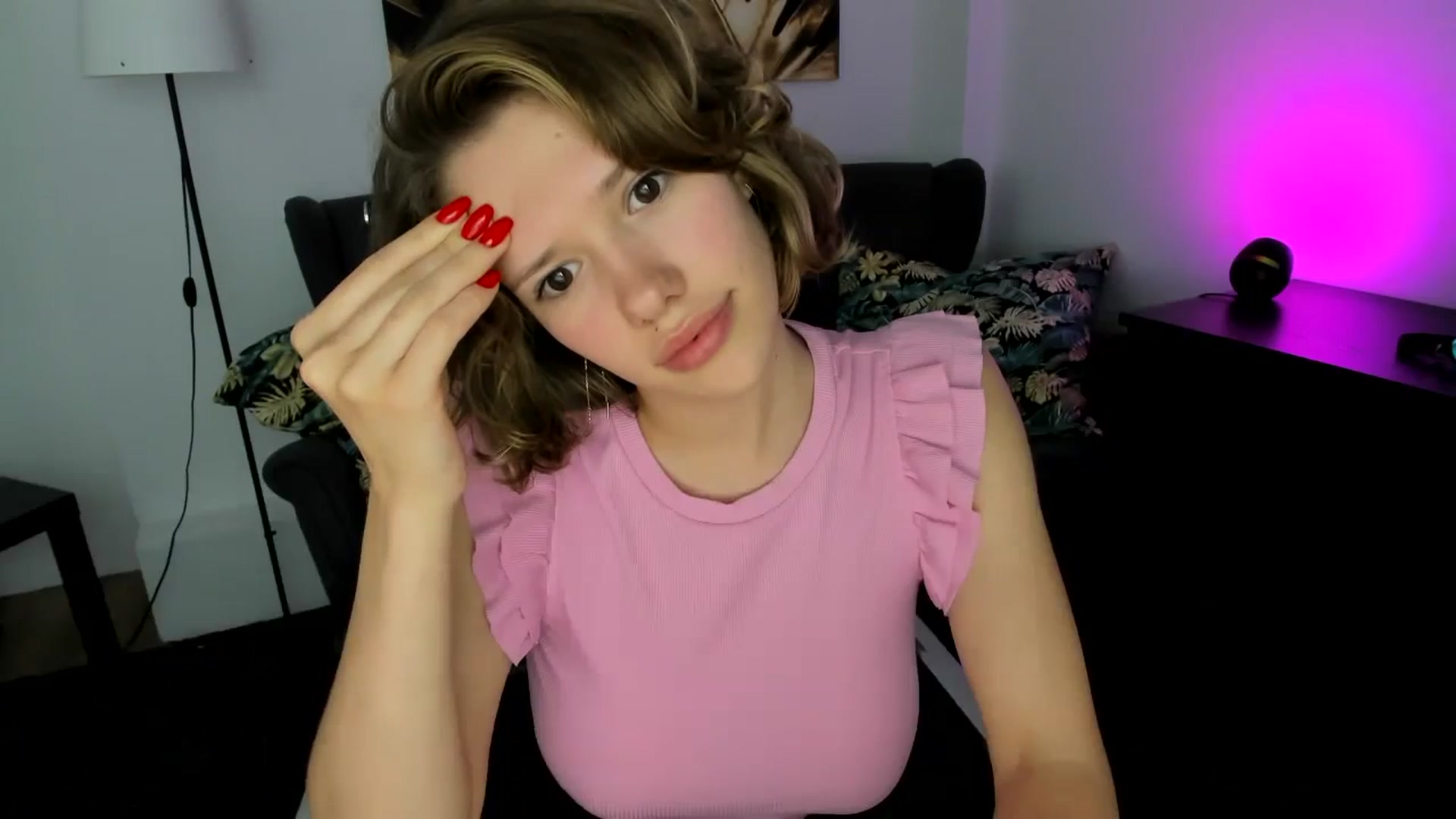 Gallery image thumbnail from Aquariuss's myfreecams stream on, 06/27/2024, 15:58 image 4 of 20
