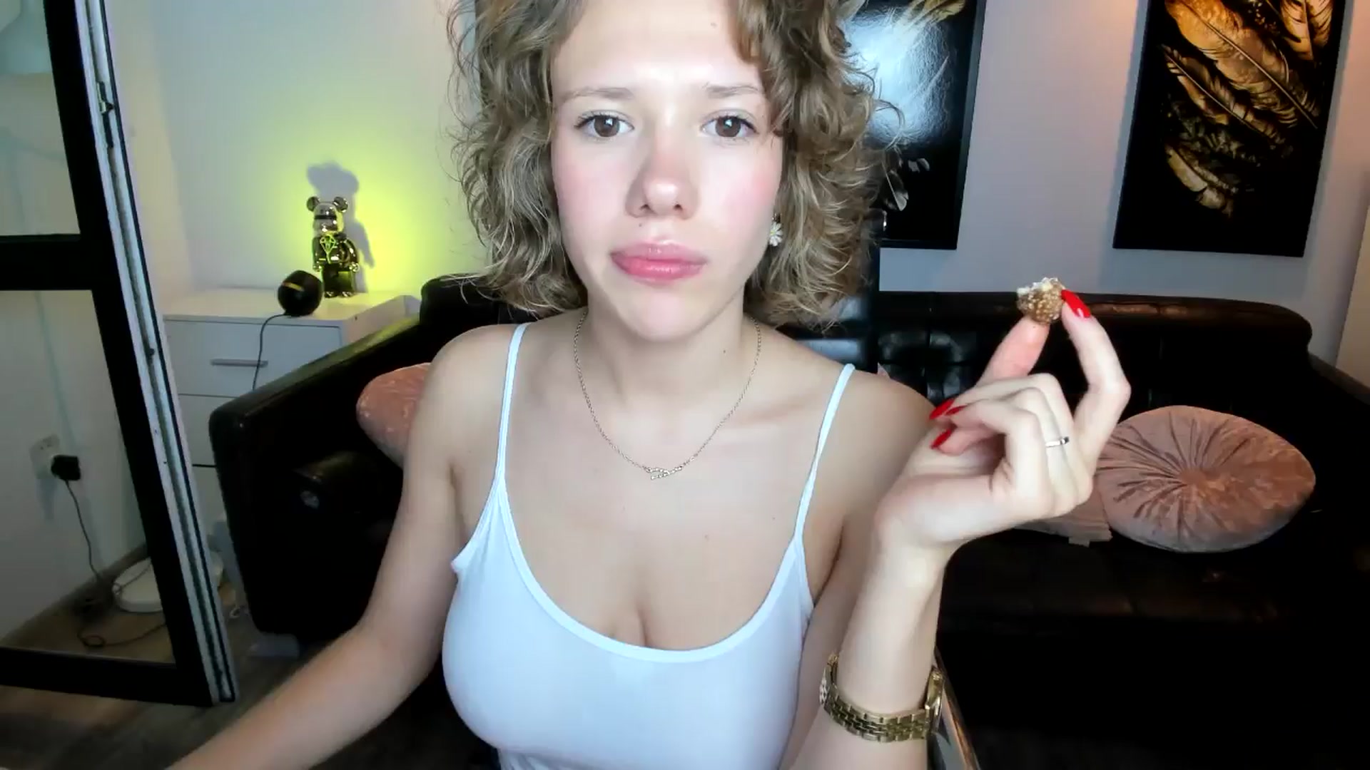 Gallery image thumbnail from Aquariuss's myfreecams stream on, 07/06/2024, 21:24 image 1 of 20