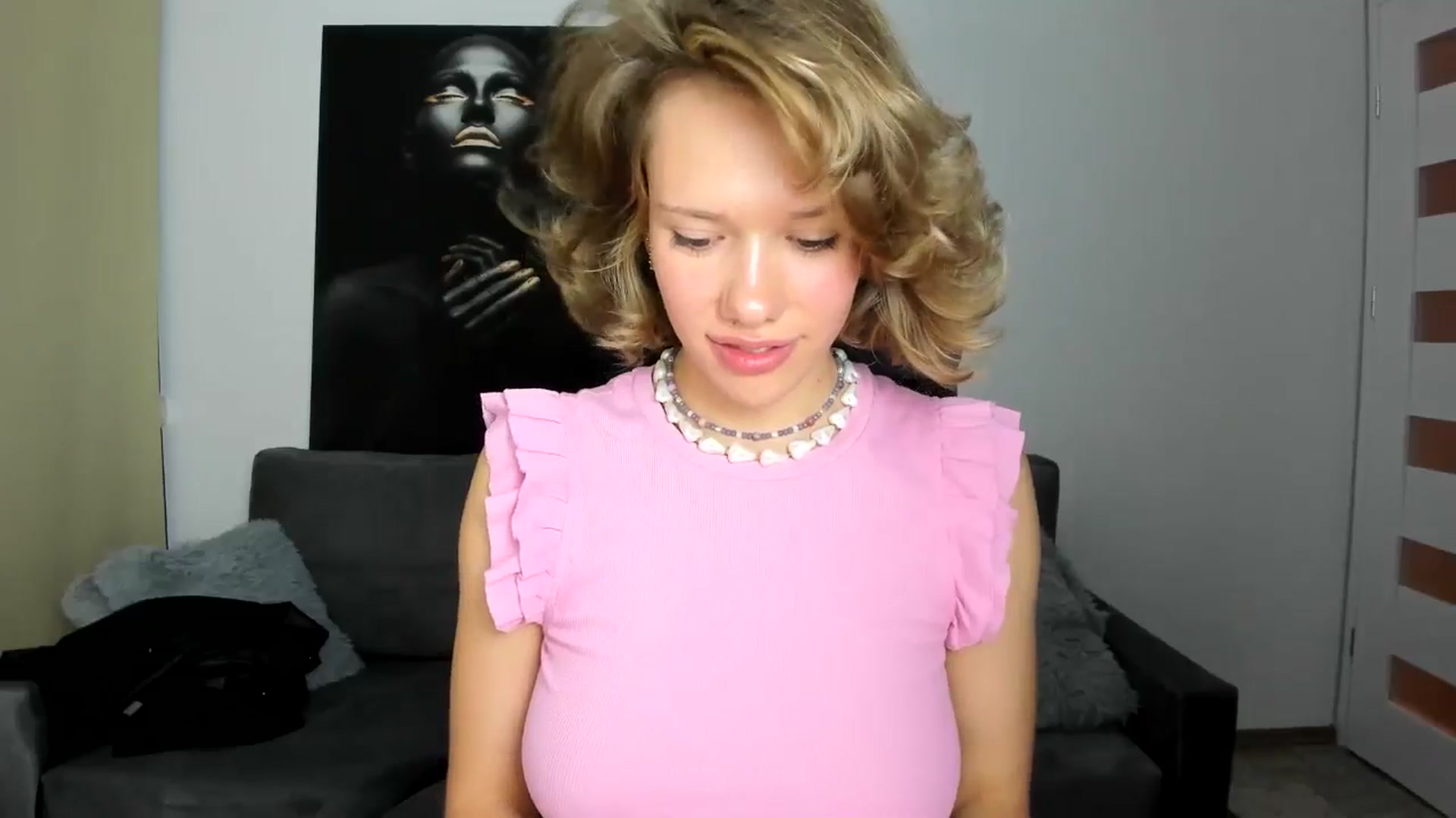 Gallery image thumbnail from Aquariuss's myfreecams stream on, 07/14/2024, 20:43 image 19 of 20