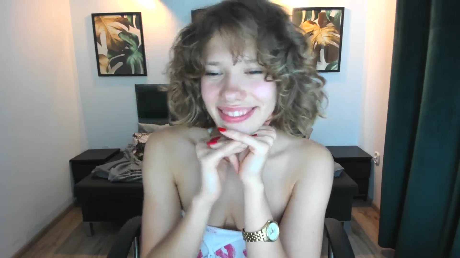 Gallery image thumbnail from Aquariuss's myfreecams stream on, 07/17/2024, 21:20 image 13 of 20