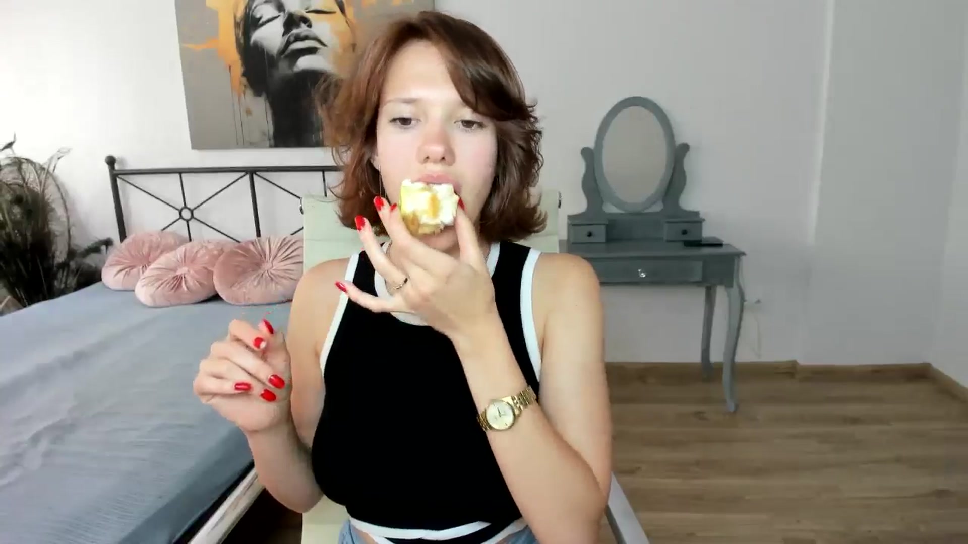 Gallery image thumbnail from Aquariuss's myfreecams stream on, 07/21/2024, 14:00 image 8 of 20