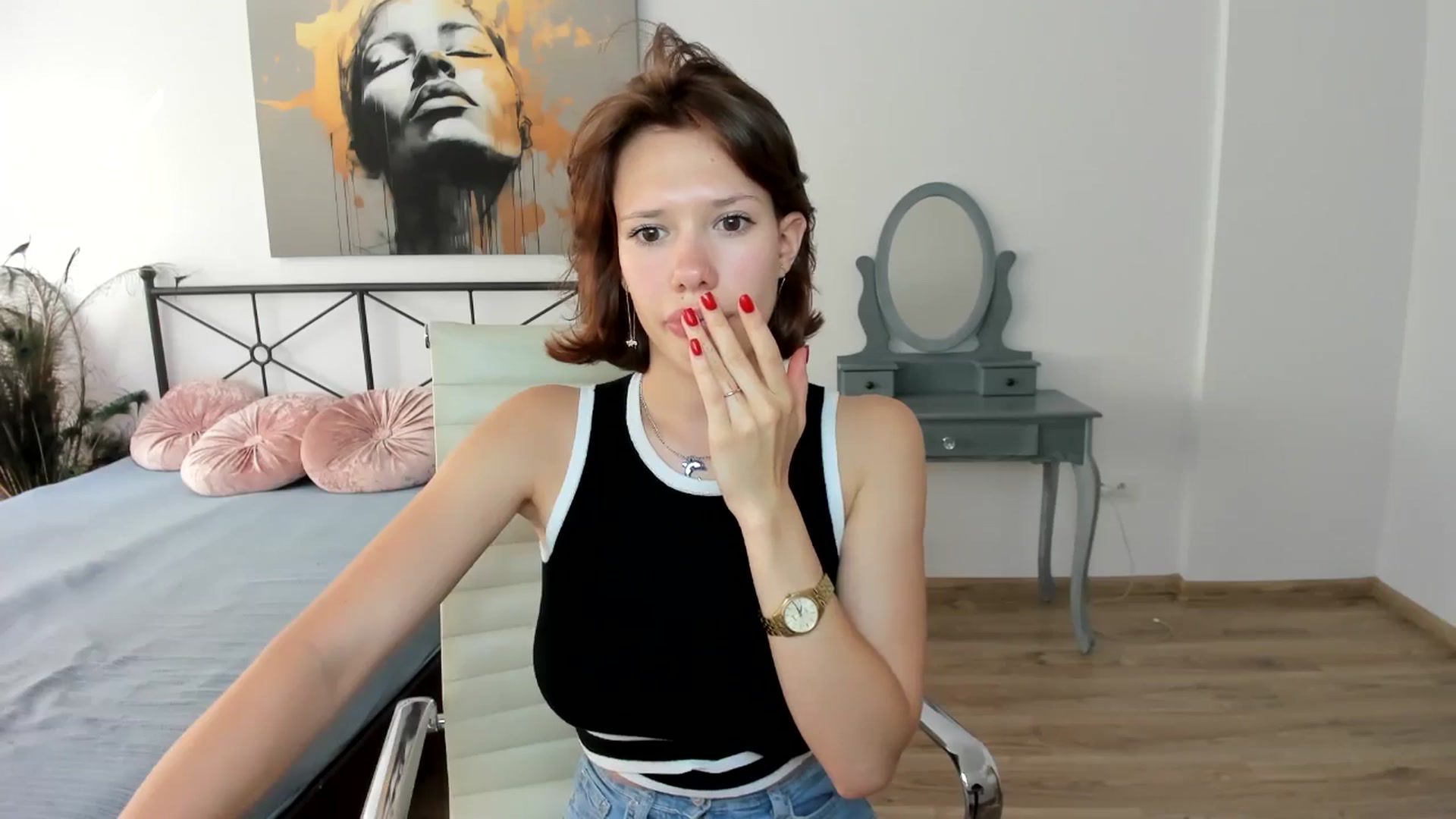Gallery image thumbnail from Aquariuss's myfreecams stream on, 07/21/2024, 14:25 image 8 of 20