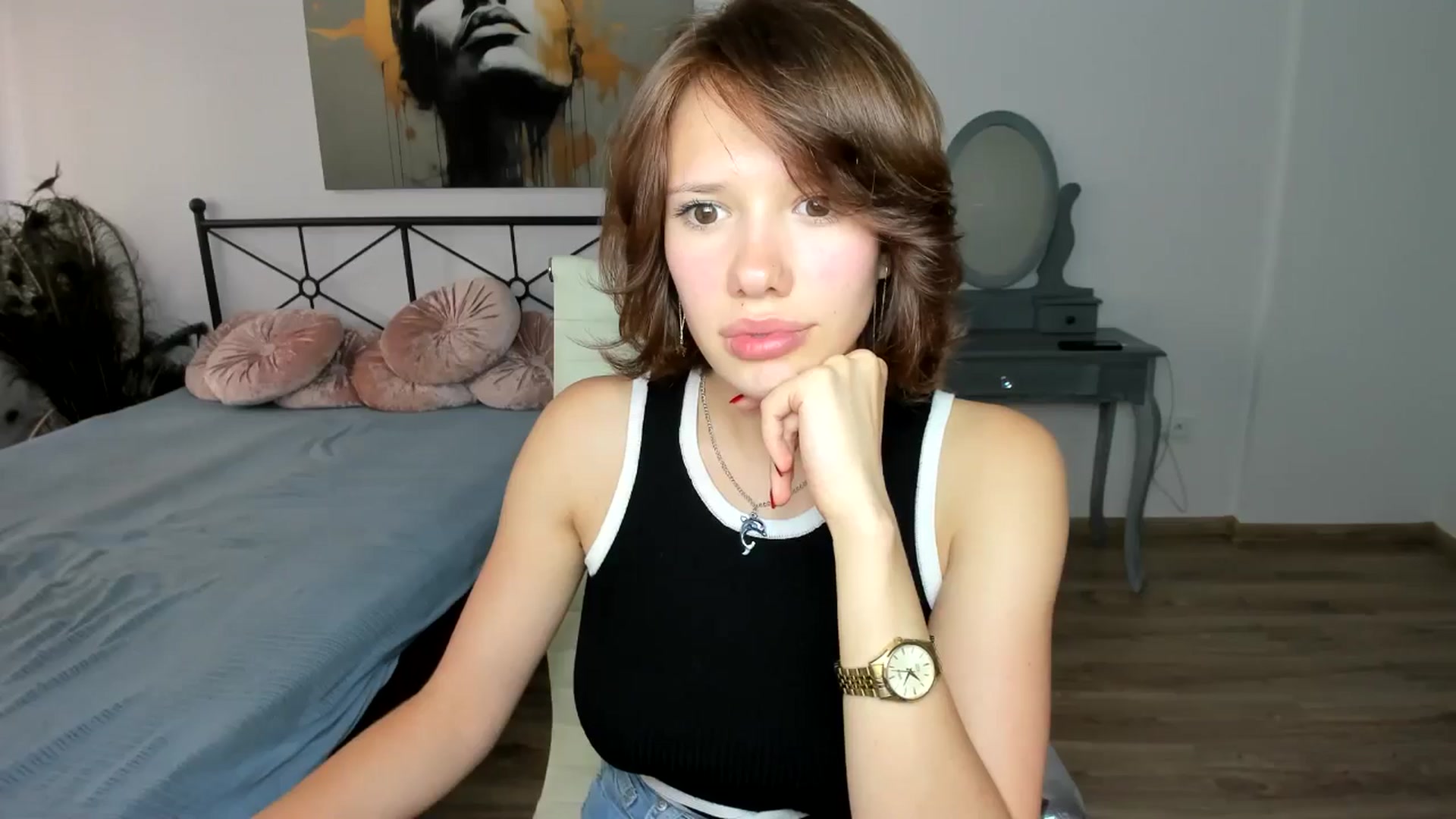 Gallery image thumbnail from Aquariuss's myfreecams stream on, 07/21/2024, 17:58 image 16 of 20