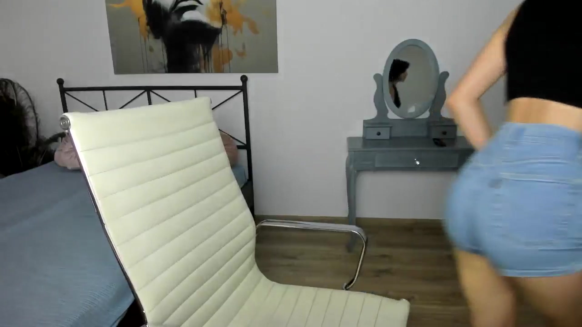 Gallery image thumbnail from Aquariuss's myfreecams stream on, 07/22/2024, 18:21 image 8 of 20
