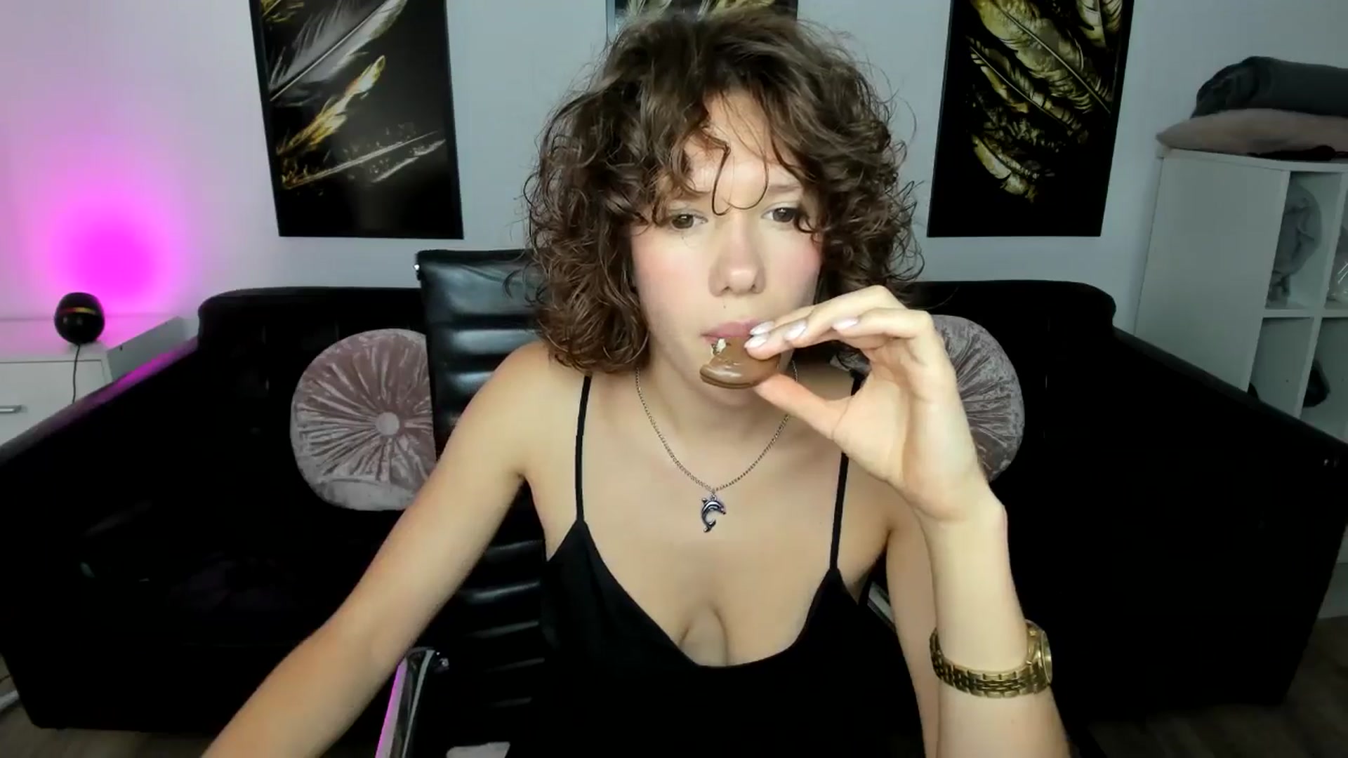 Gallery image thumbnail from Aquariuss's myfreecams stream on, 07/24/2024, 15:53 image 8 of 20