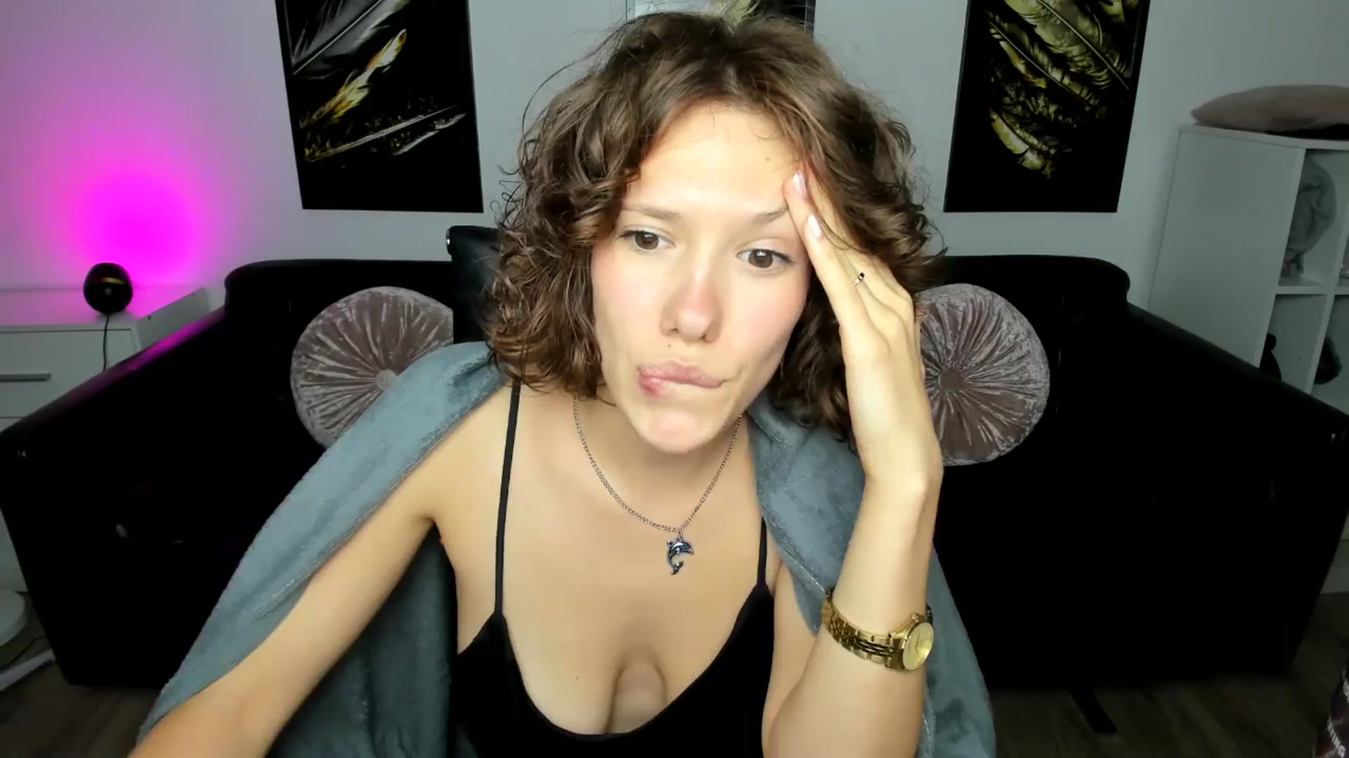 Gallery image thumbnail from Aquariuss's myfreecams stream on, 07/24/2024, 18:29 image 5 of 20