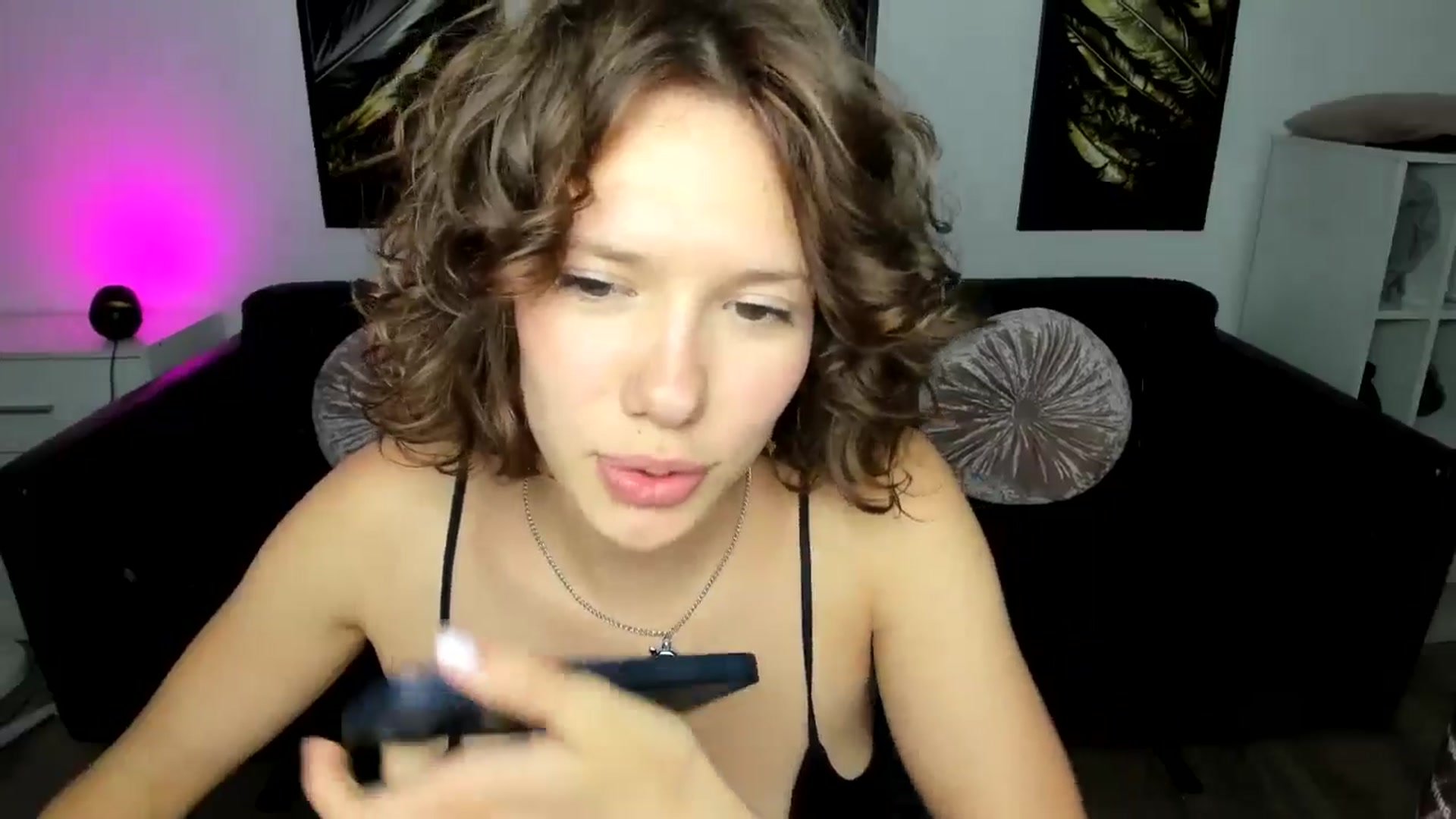 Gallery image thumbnail from Aquariuss's myfreecams stream on, 07/24/2024, 18:29 image 15 of 20