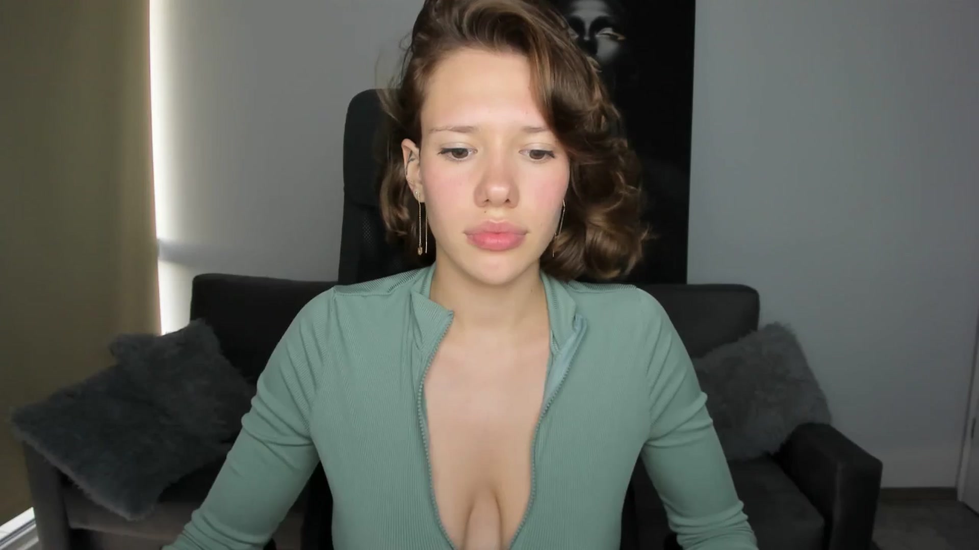 Gallery image thumbnail from Aquariuss's myfreecams stream on, 07/28/2024, 18:12 image 3 of 20