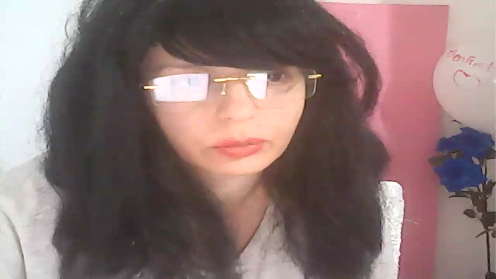 Gallery image thumbnail from AraArtist's myfreecams stream on, 12/25/2022, 23:56 image 6 of 20