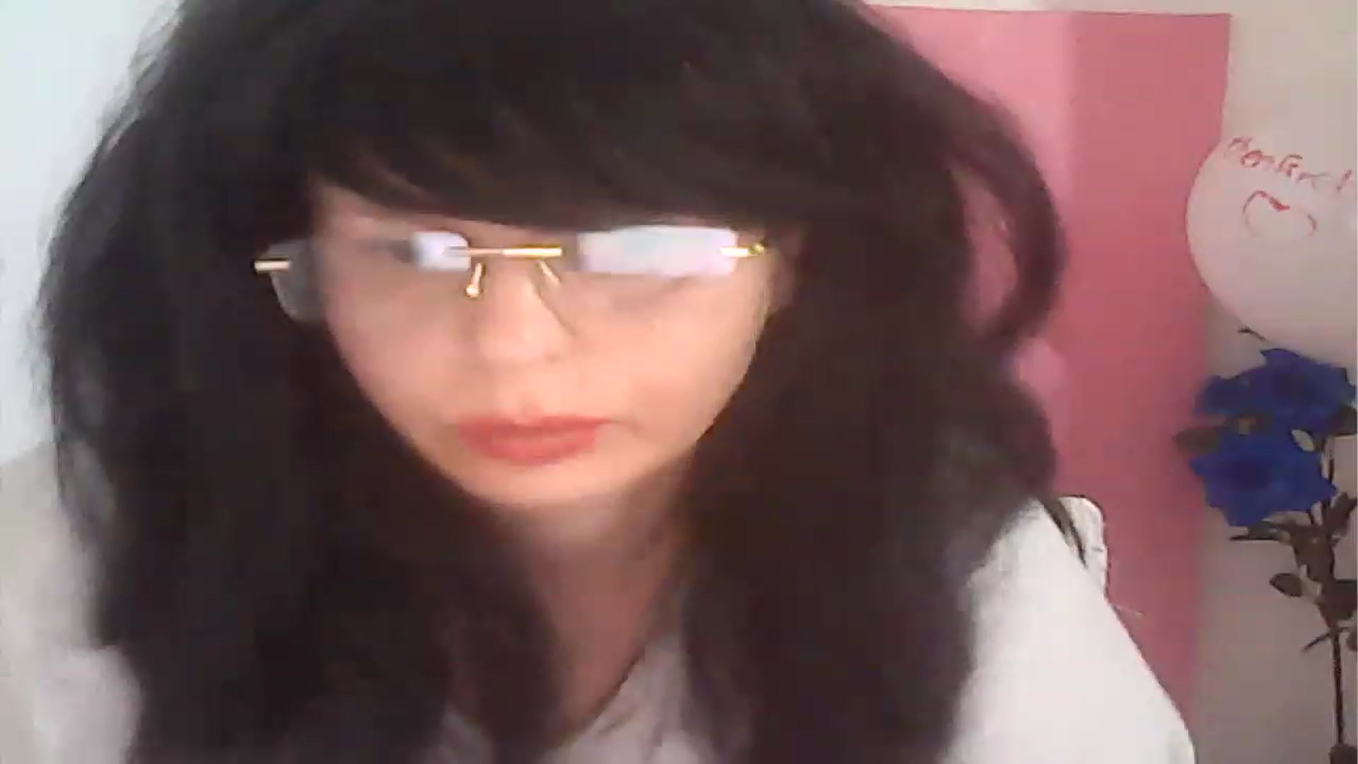 Gallery image thumbnail from AraArtist's myfreecams stream on, 12/25/2022, 23:56 image 10 of 20