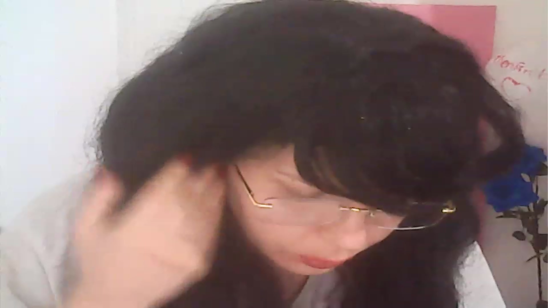 Gallery image thumbnail from AraArtist's myfreecams stream on, 12/25/2022, 23:56 image 8 of 20