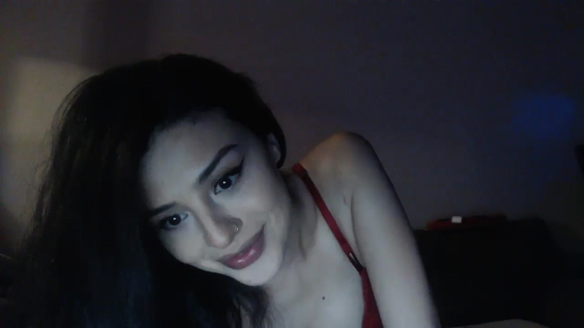 Gallery image thumbnail from Arabella4's myfreecams stream on, 07/14/2024, 10:34 image 11 of 20