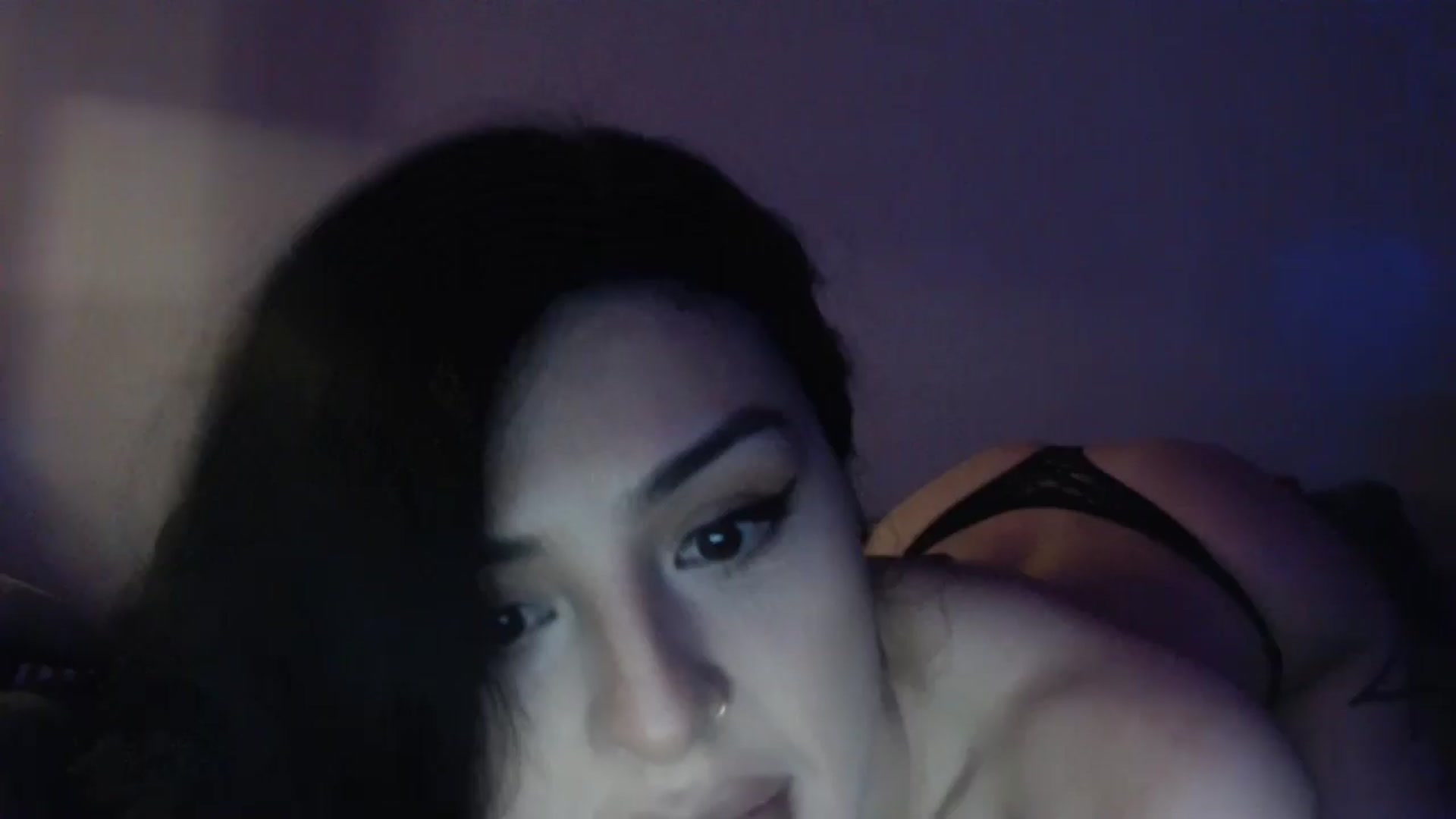 Gallery image thumbnail from Arabella4's myfreecams stream on, 07/14/2024, 10:34 image 20 of 20