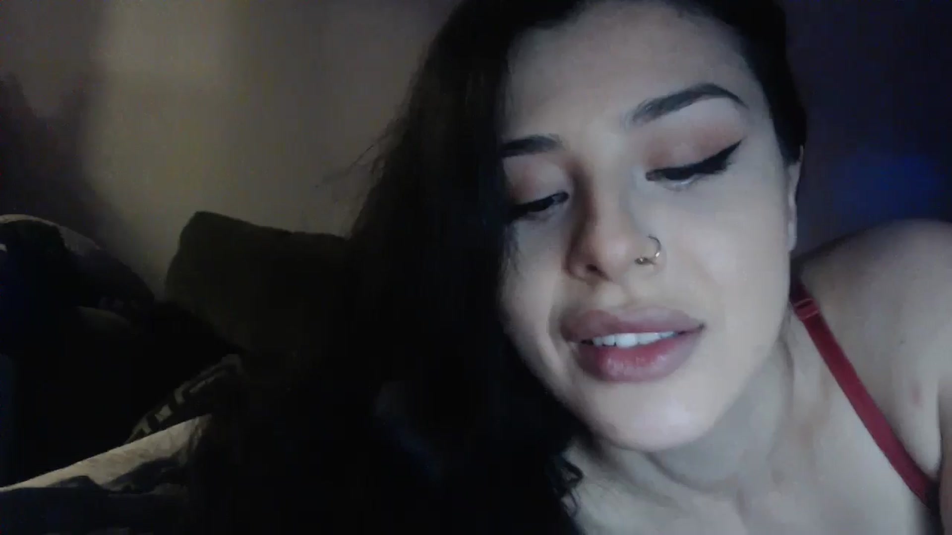 Gallery image thumbnail from Arabella4's myfreecams stream on, 07/14/2024, 11:07 image 10 of 20