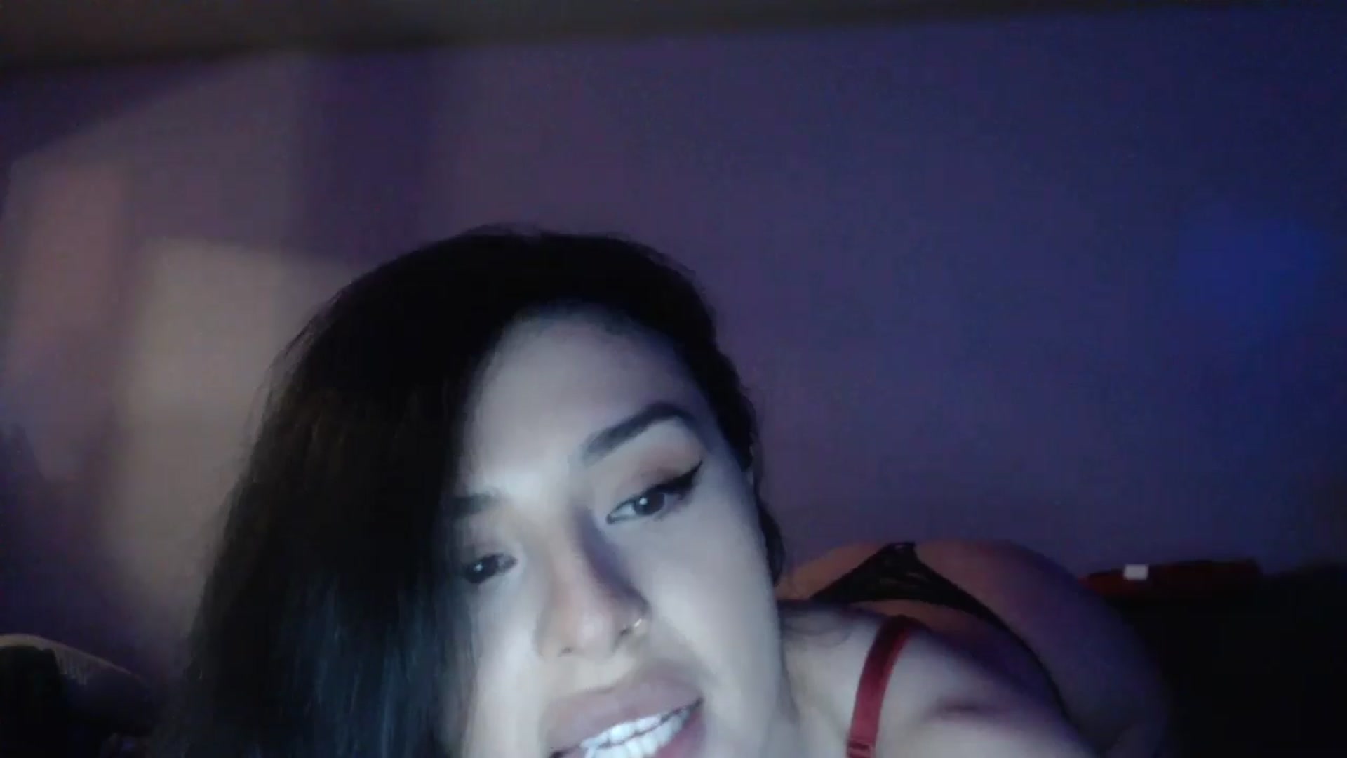 Gallery image thumbnail from Arabella4's myfreecams stream on, 07/14/2024, 11:45 image 4 of 20