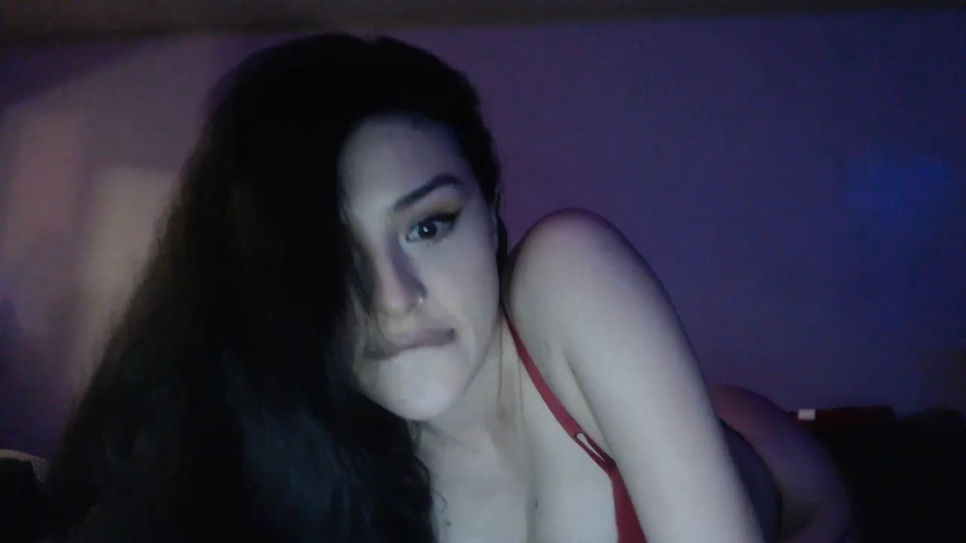 Gallery image thumbnail from Arabella4's myfreecams stream on, 07/14/2024, 11:45 image 1 of 20