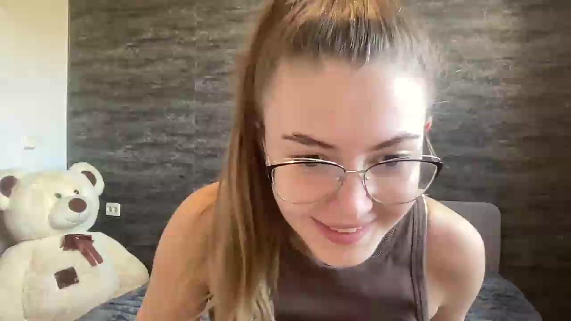 Gallery image thumbnail from ArabellaReed's myfreecams stream on, 08/16/2026, 11:08 image 1 of 20