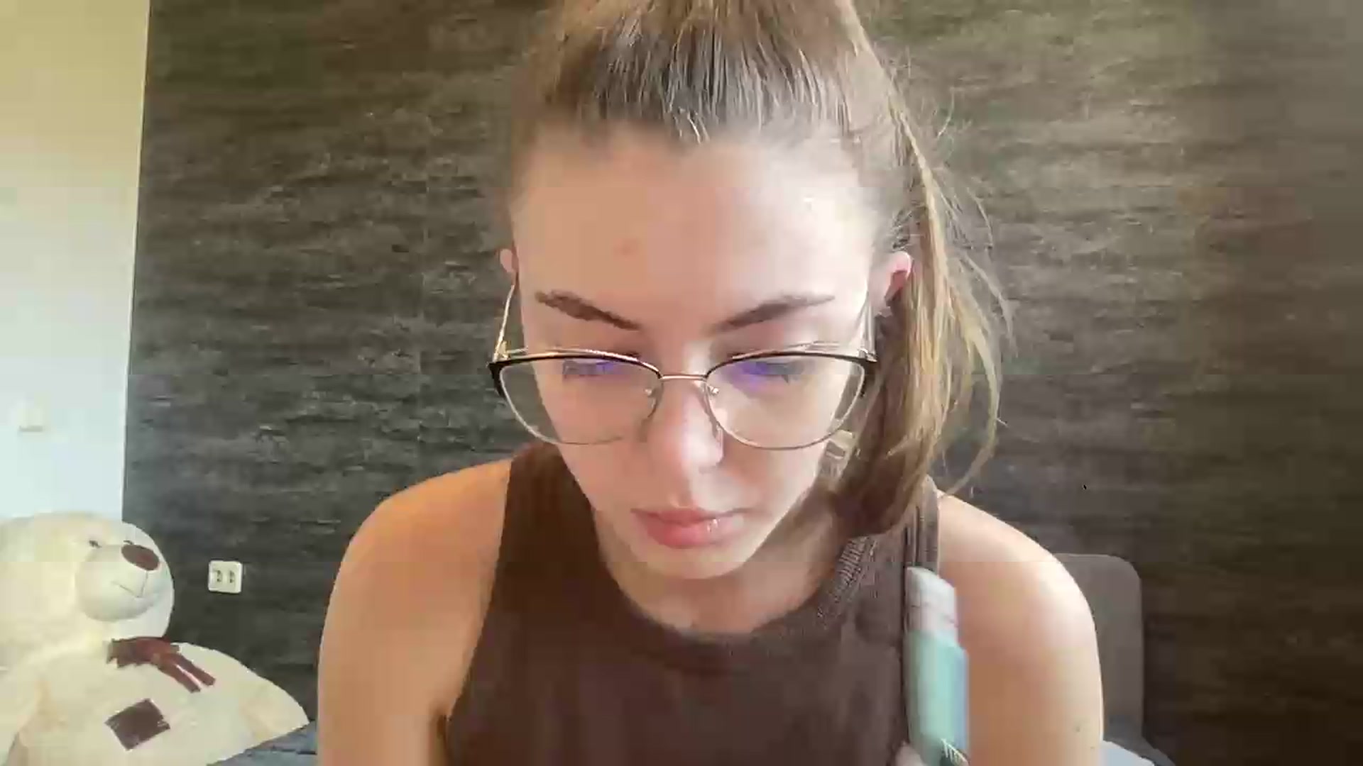 Gallery image thumbnail from ArabellaReed's myfreecams stream on, 08/16/2026, 11:45 image 6 of 20