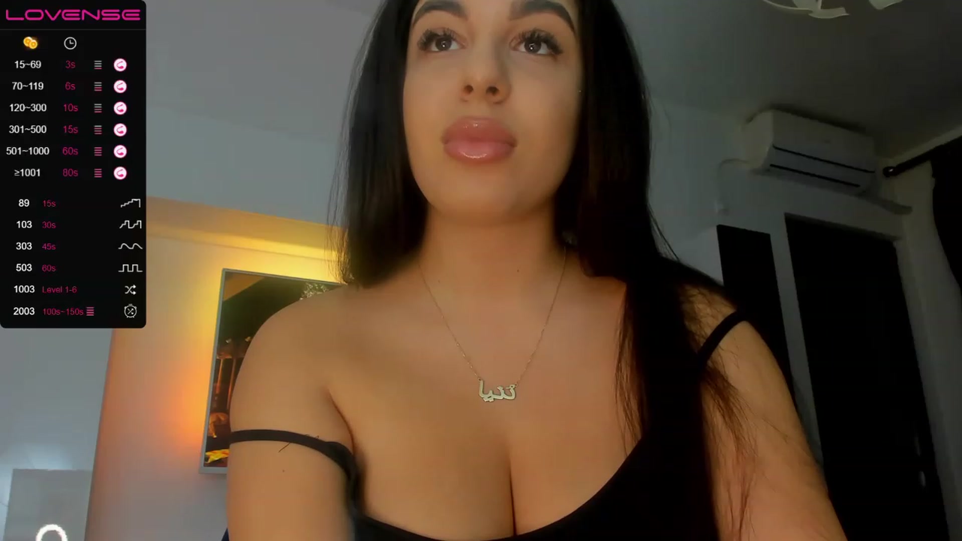 Gallery image thumbnail from ArabianSweety's myfreecams stream on, 01/05/2023, 18:12 image 7 of 20